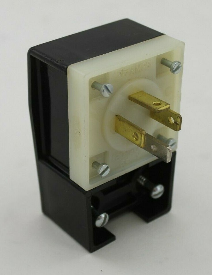 Hubbell NEMA 18-20 Dead Front Angle Plug