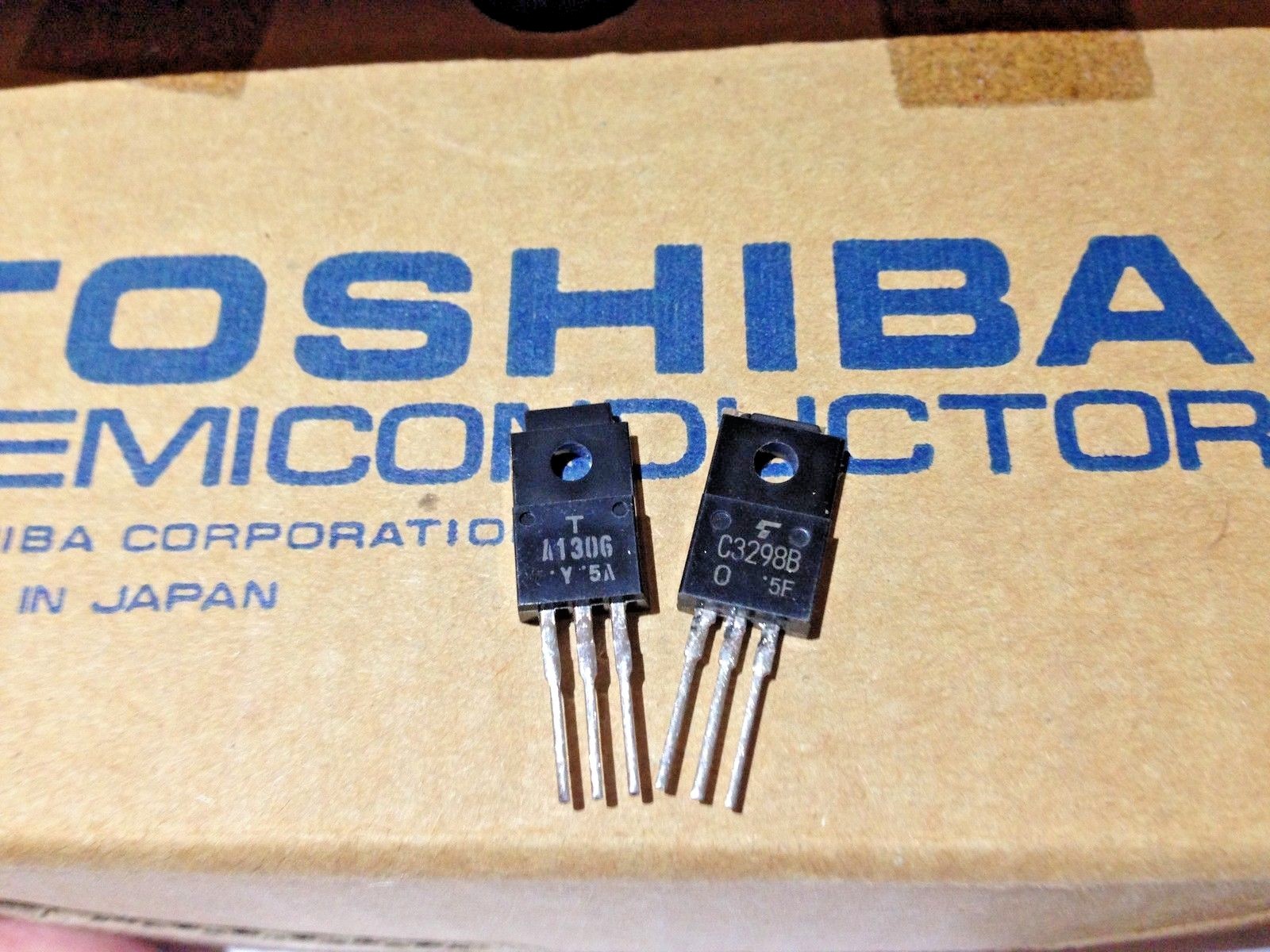 5X 2SA1306 + 5X 2SC3298 A1306/C3298 5pairs Transistor TOSHIBA