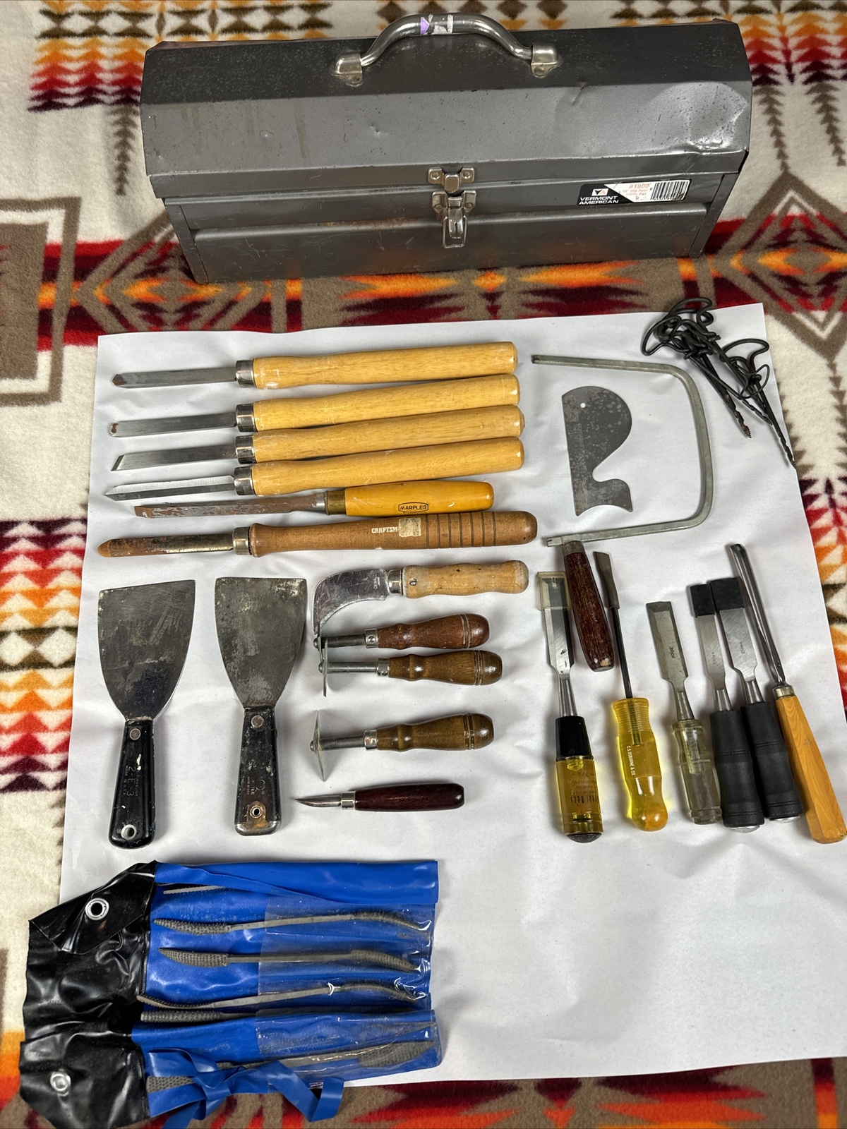 Chisel Wood Working Assorted Lot Bundle 21 Pieces Including Case