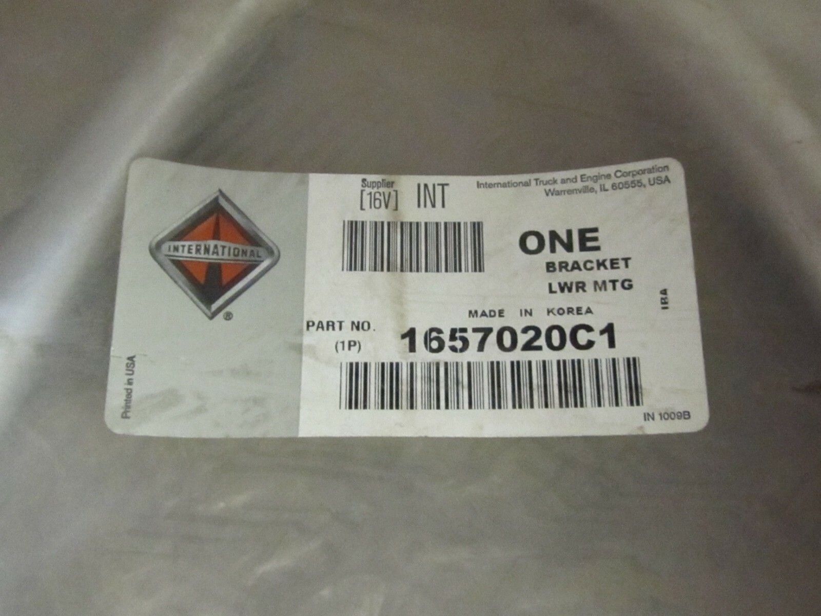 1657020C1 International Mirror Bracket WEST COAST BRACKET 6030