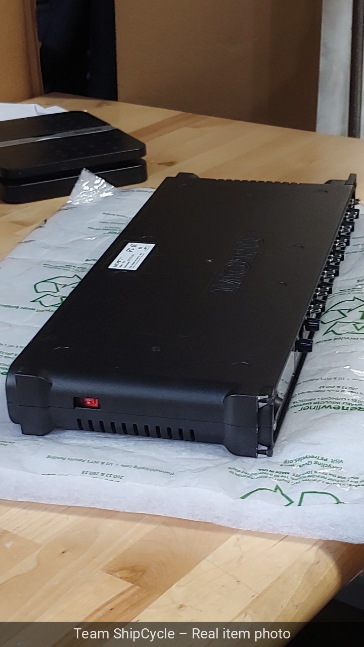 Motu 8Pre 8Pre Firewire Audio Interface Eight Mic Preamps ADAT G2U