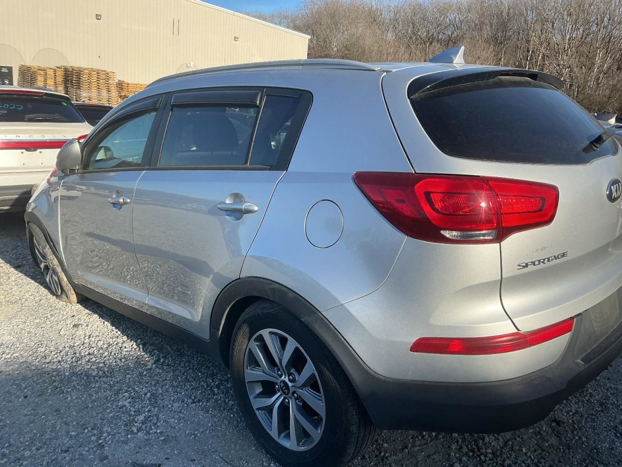 SPORTAGE 2015 Glove Box 4930998