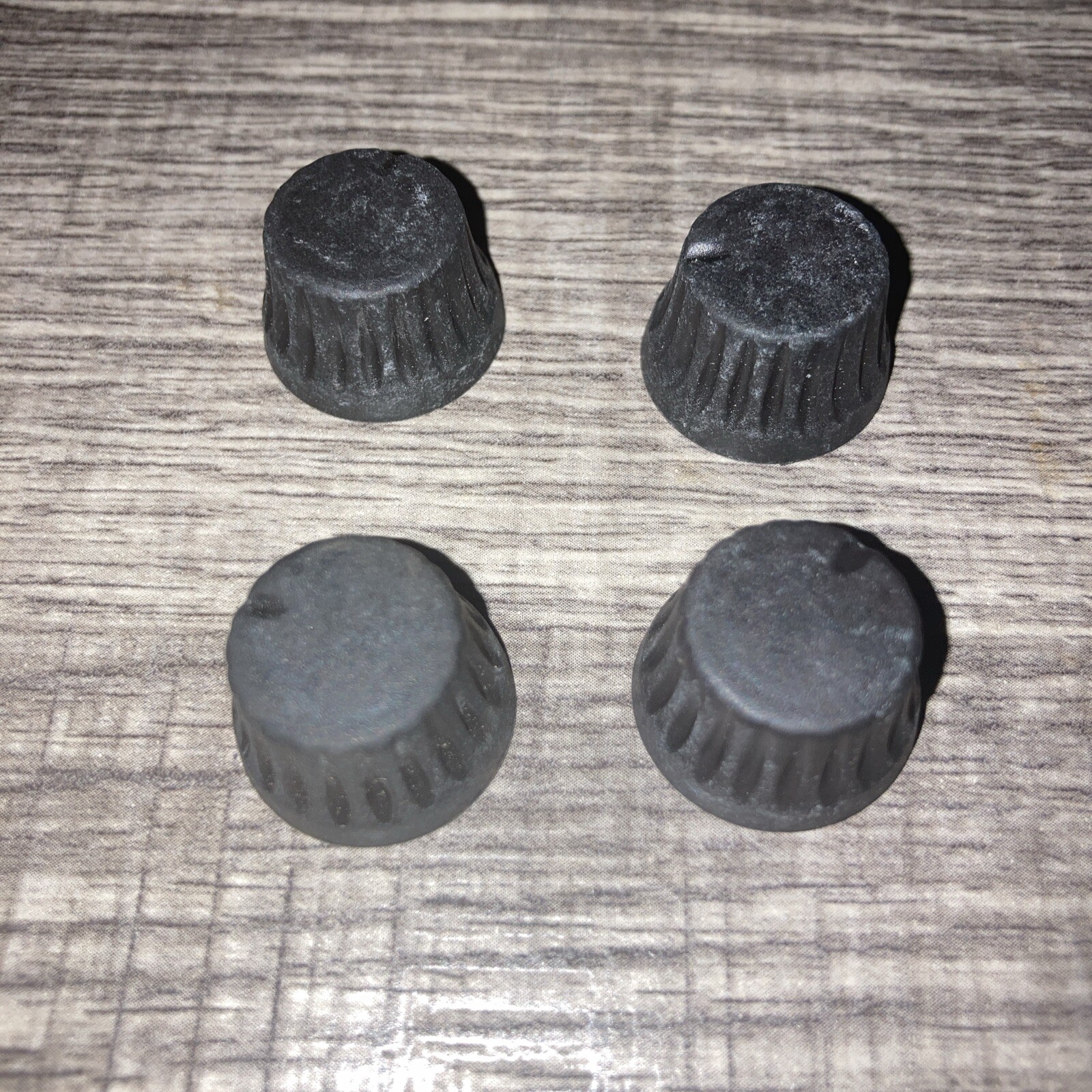4 New Old Stock Rubber Volume And Tone Knobs For Parker Electric Fly Guitar