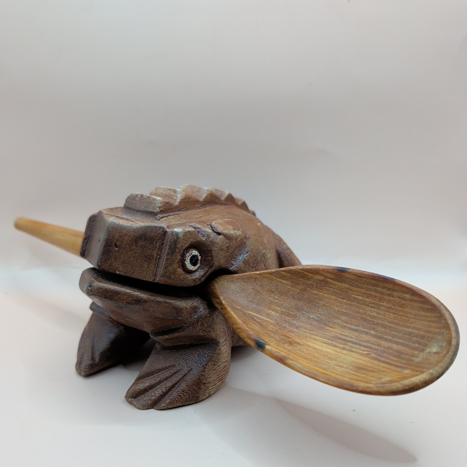 Brown Guiro Wooden FROG Percussion Instrument Music Wooden Spoon Utensil Holder