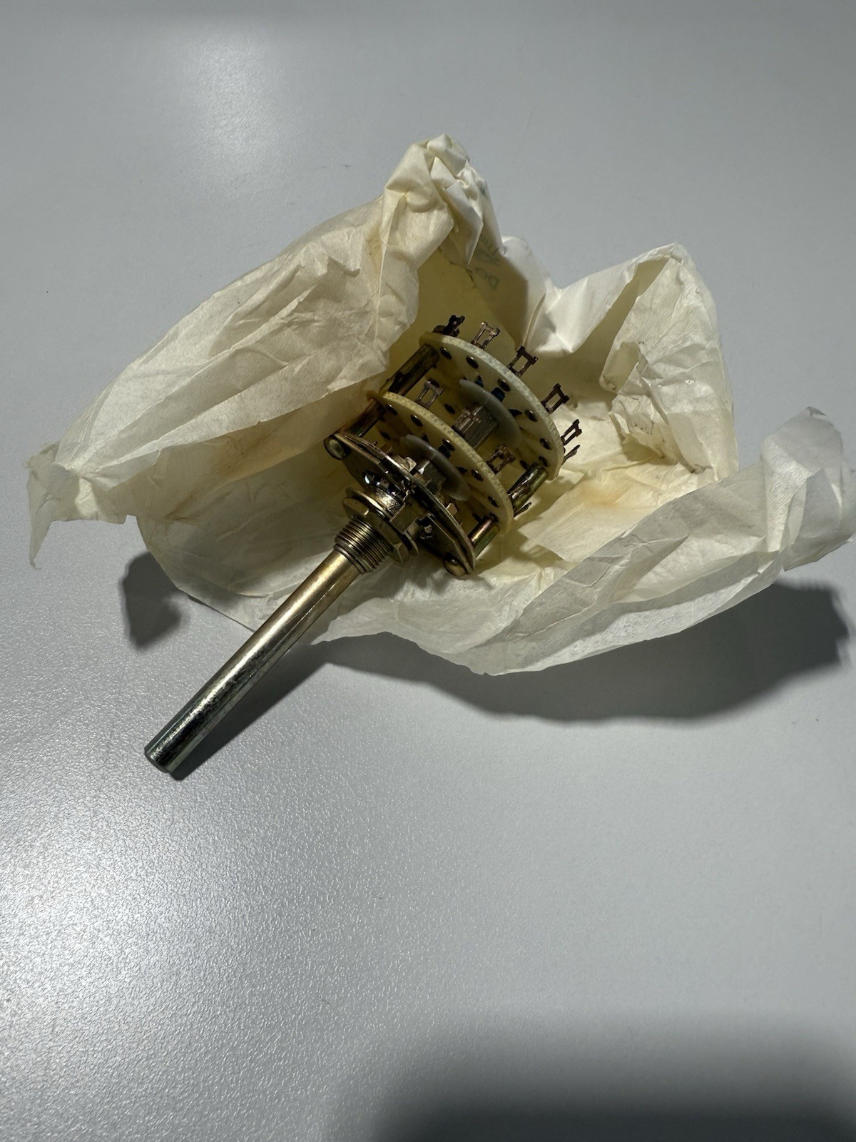 ELECTROSWITCH 11-POSITION ROTARY SWITCH D4G0211N 2POLE *NEW IN BOX*