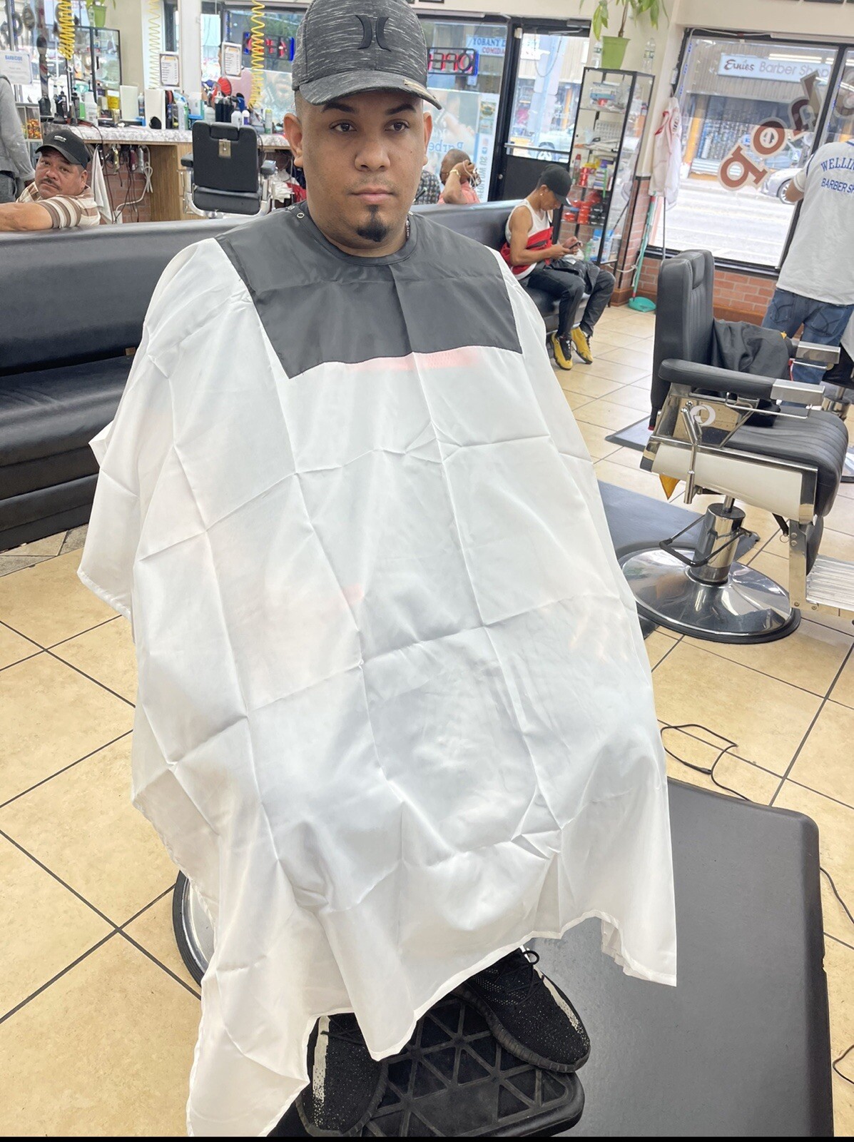 Hair Cutting Cape Pro Salon Hairdressing Hairdresser Gown Barber Cloth Apron B11