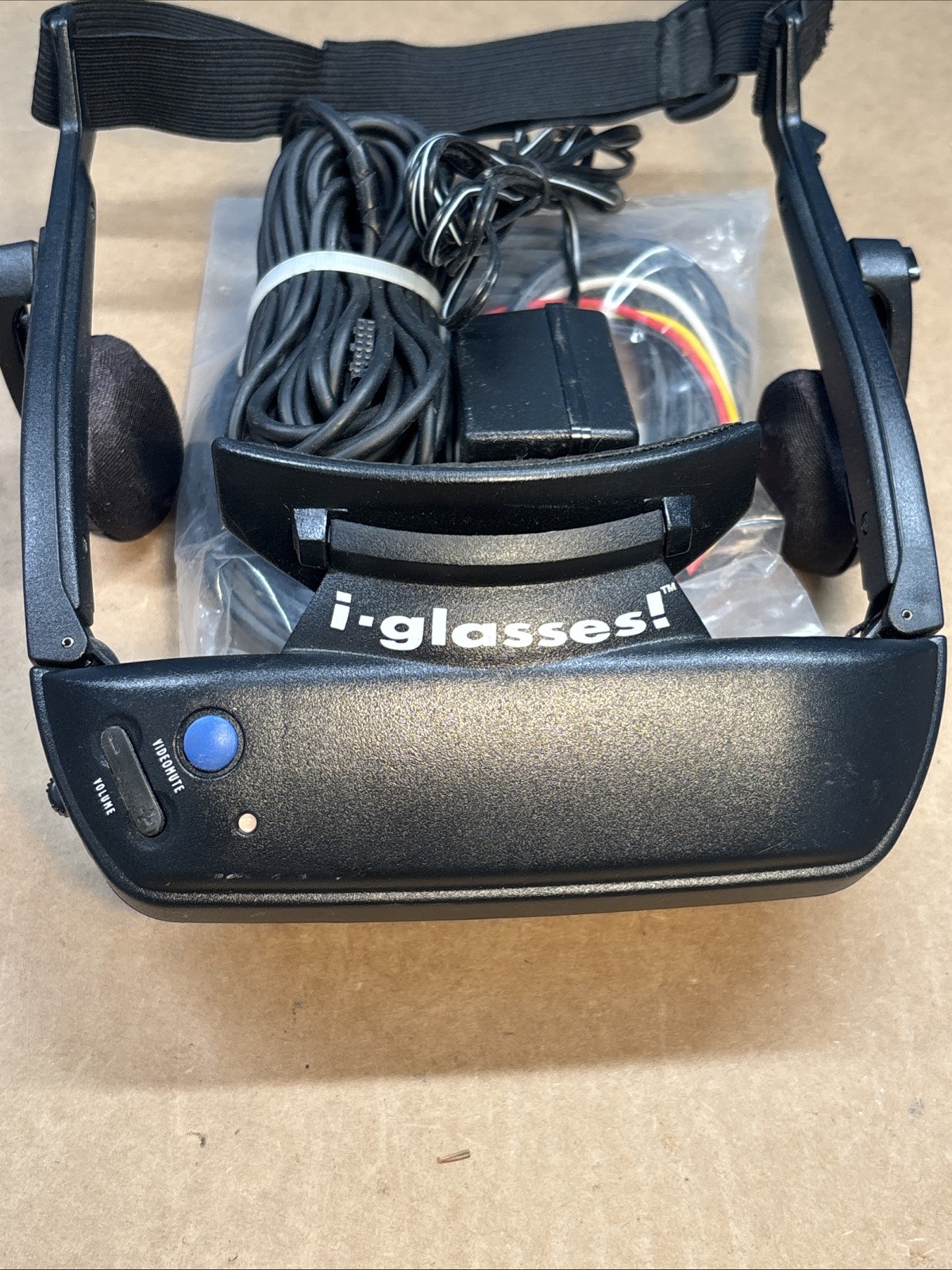Virtual IO i-Glasses Headset Virtual Display Systems With Cords And AC Adapter