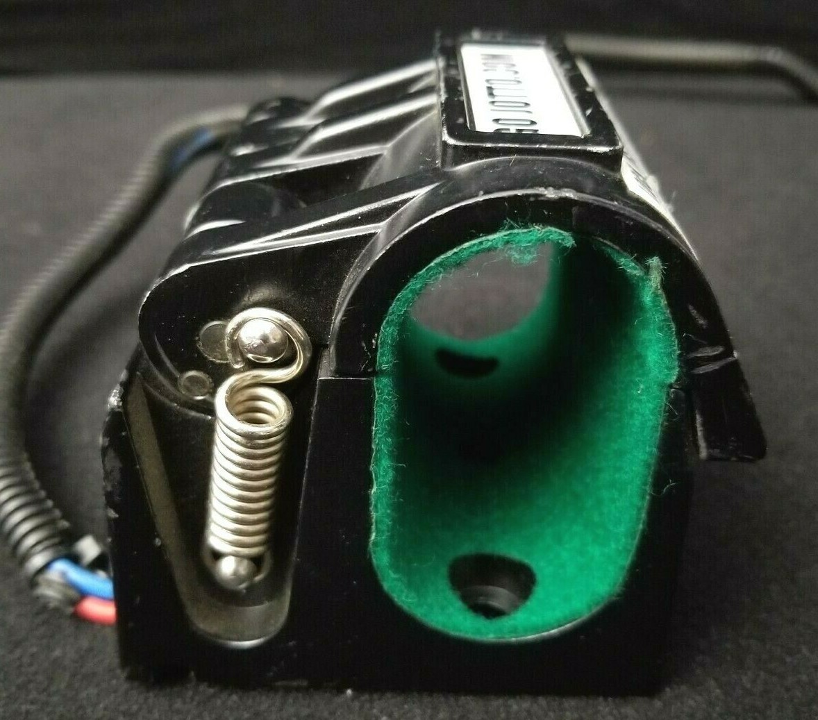 GO JOTTO.COM Rifle Vertical Lock only Frame not included Used Great Condition
