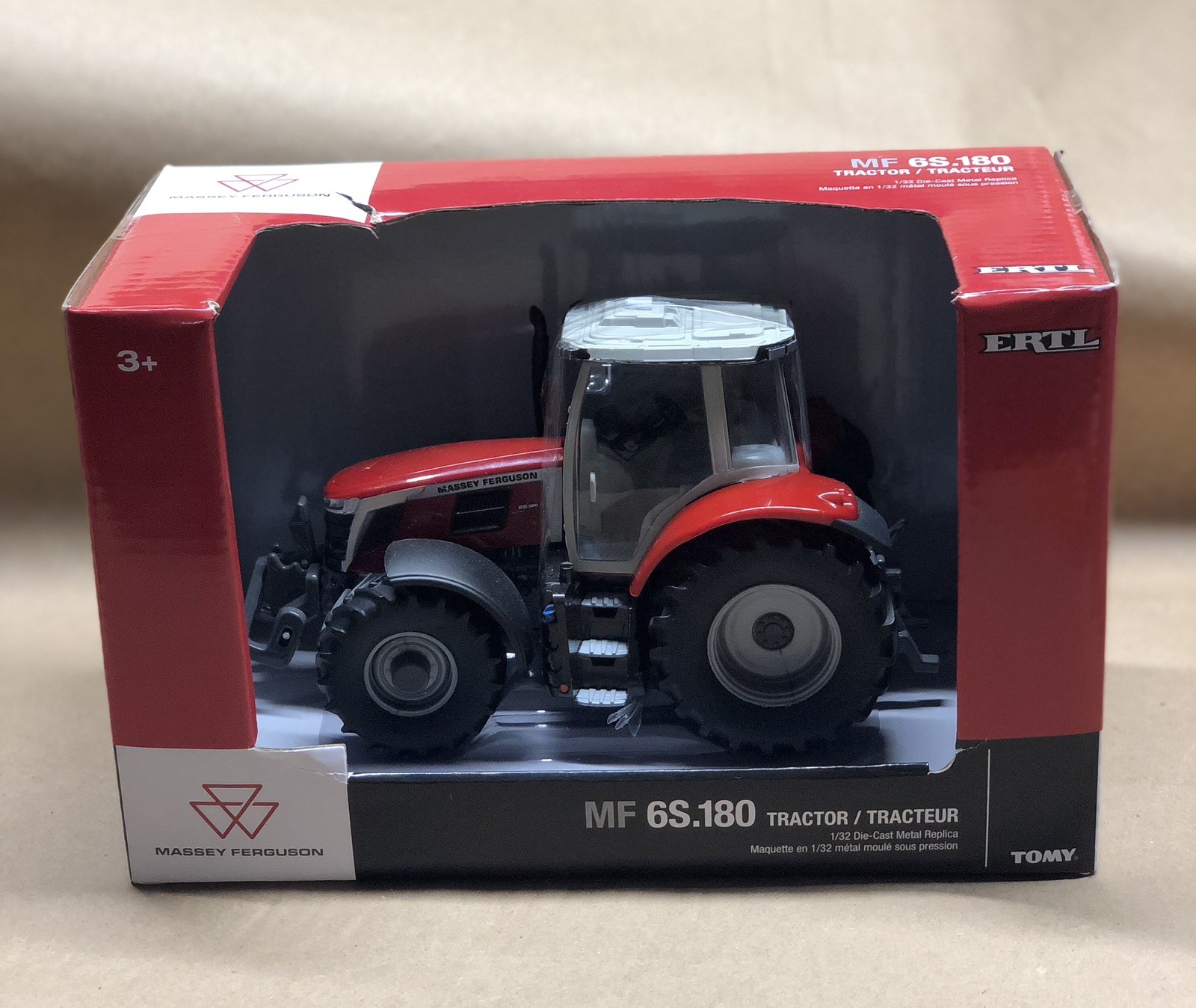 Massey Ferguson MF 6S.180 1/32 Die-cast Metal Replica Collectors  Tractor