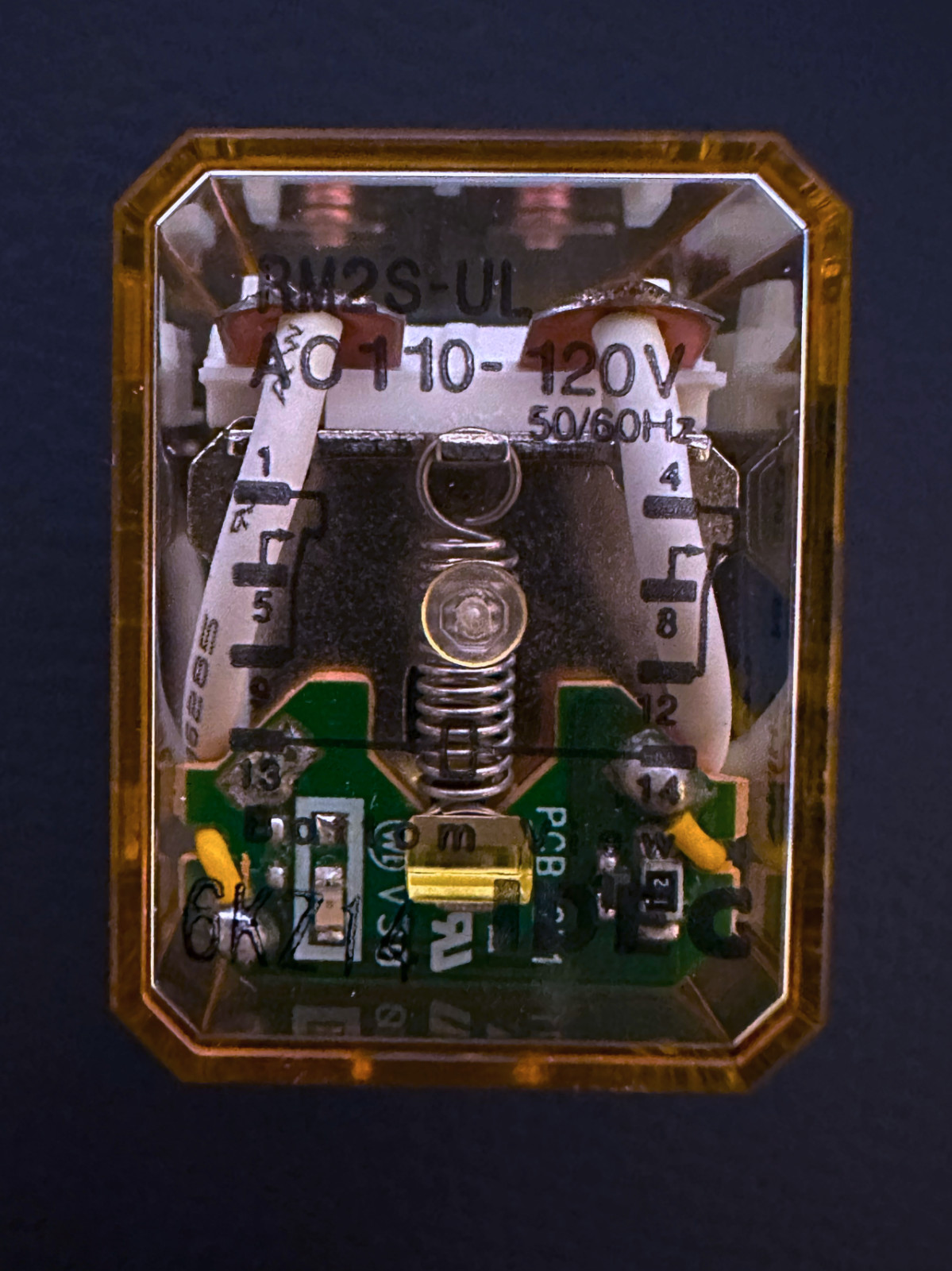 1X  RM2S-UL AC110-120V IDEC Power Relay Plug-in DPDT 5A 120VAC W/ Indicator RM2S