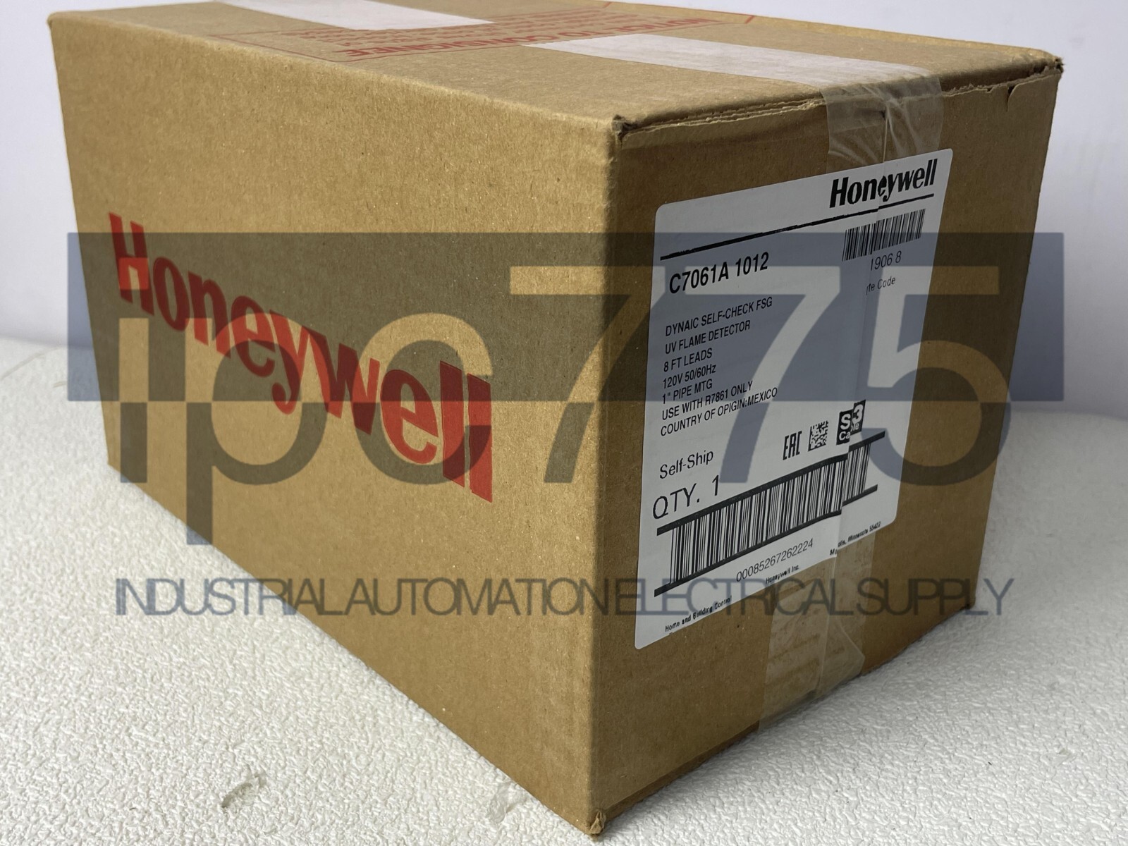 New In Box Honeywell C7061A1012 UV Detection Flame Detector