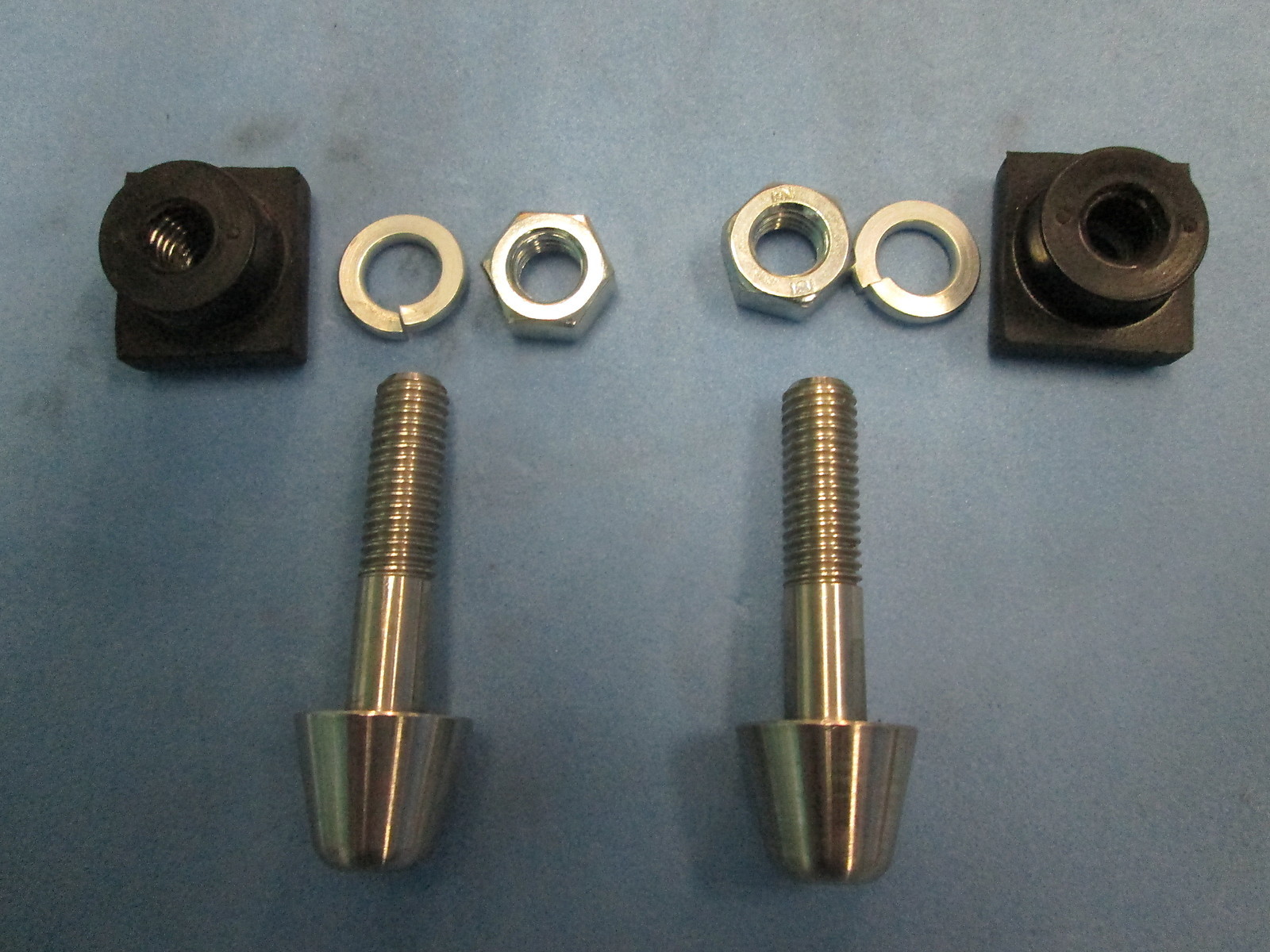 PORSCHE 924S 944 TURBO 951 S2 968  REAR HATCH PIN KIT STAINLESS STEEL BRAND NEW