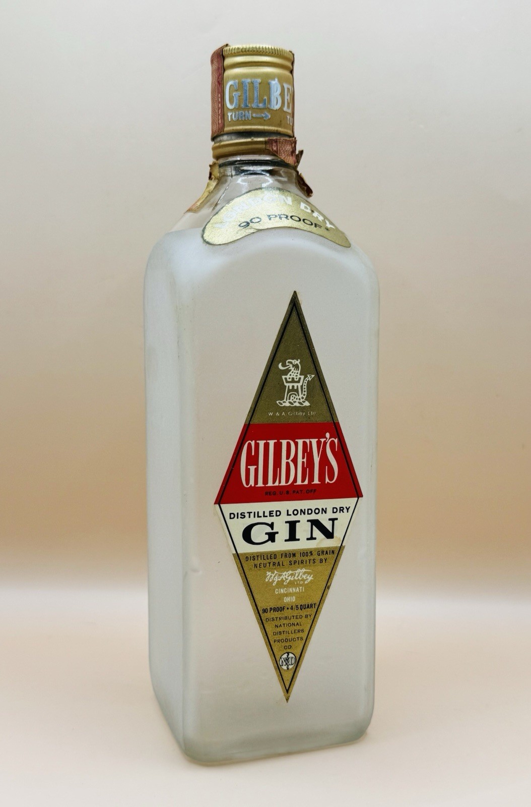 Vintage 1964 Gilbey's Gin Glass Frosted Bottle London Dry 90% 4/5 Quart