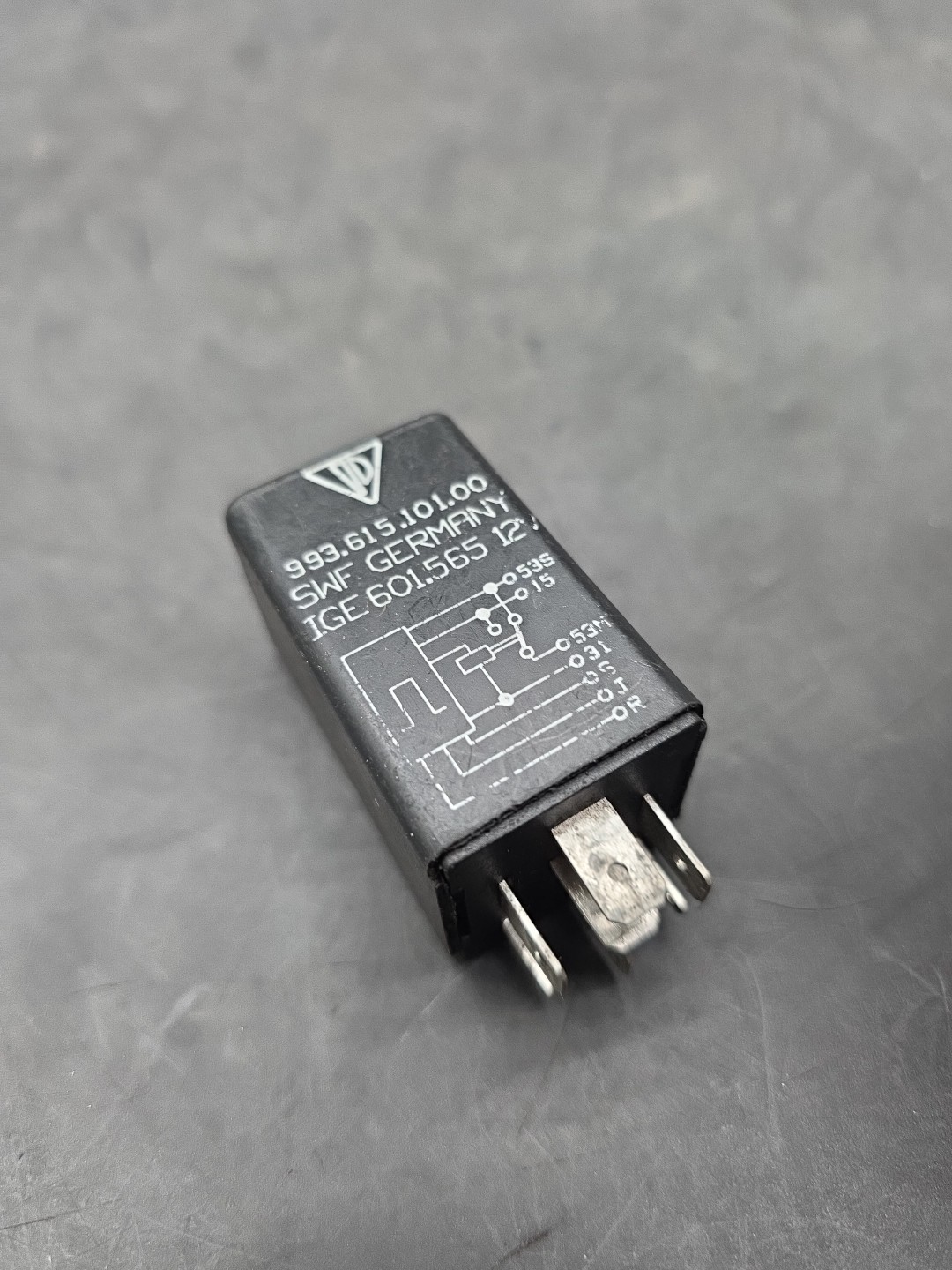 OEM Porsche 911 928 944 968 Intermittent Wiper Relay 99361510100 Used
