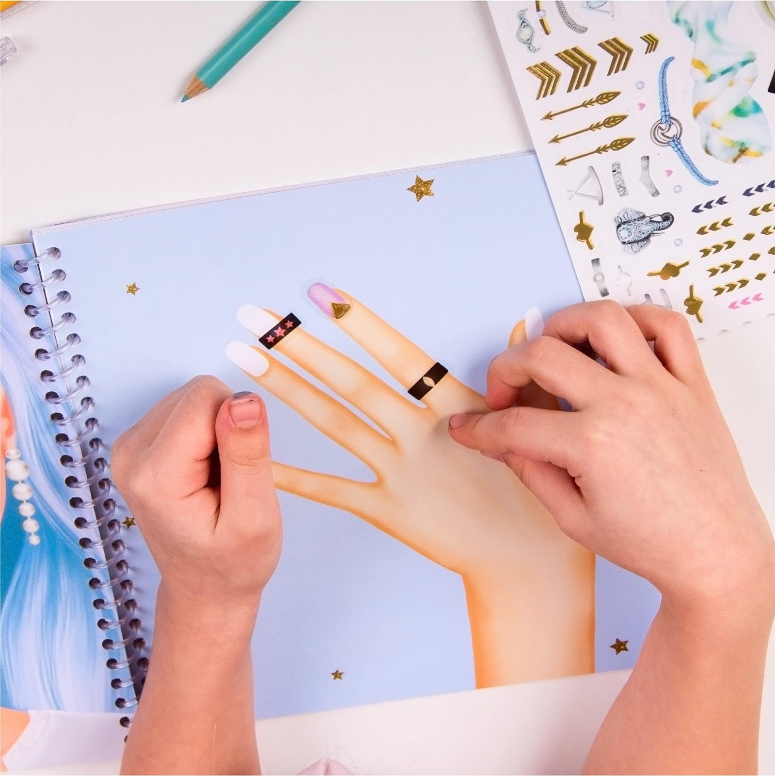 BSCOOL - Drawing, Coloring & Activity Book. Nail Small, Design Studio