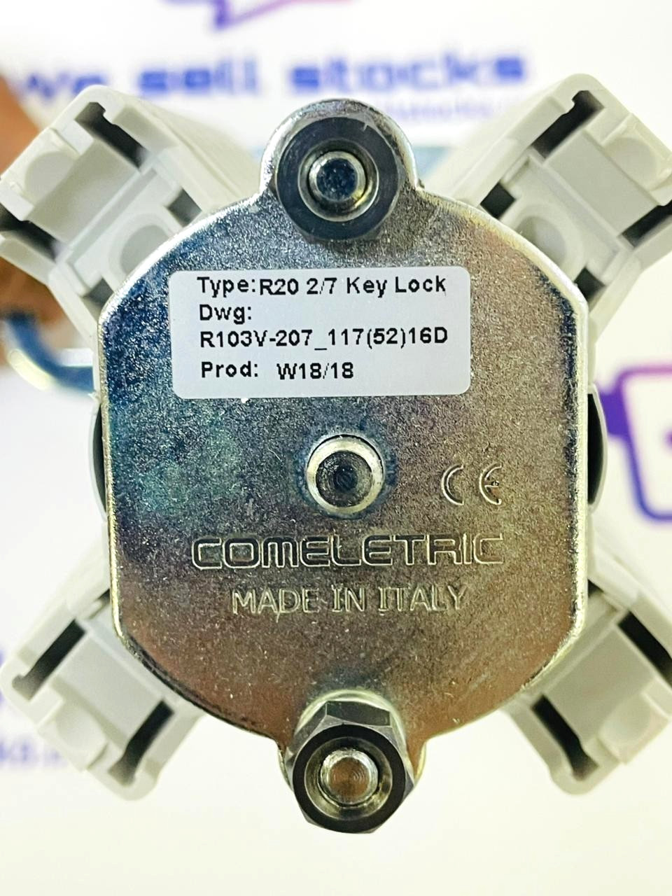 Comelectric R20 2/7 Key Lock Rotary Cam Switch