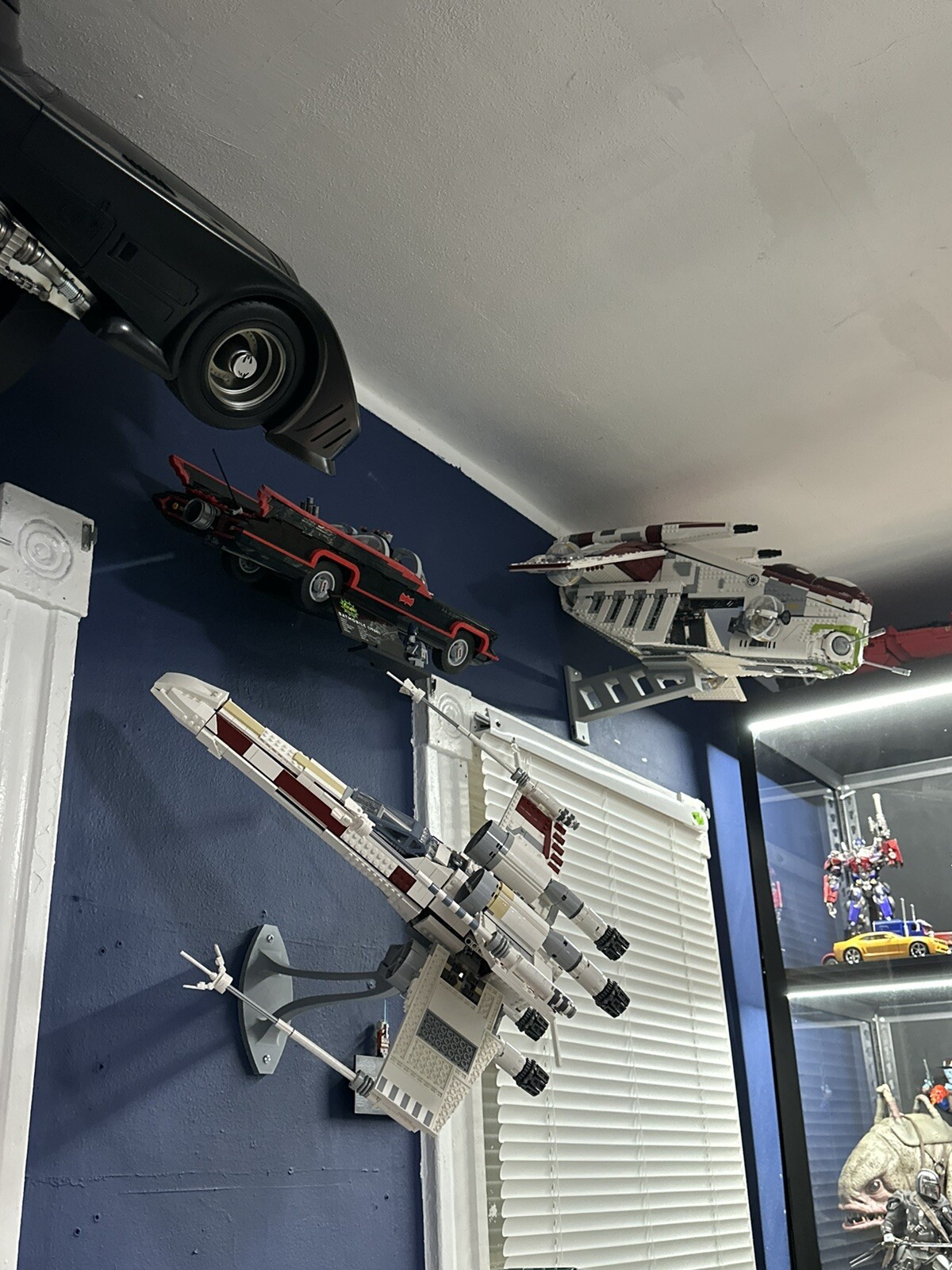Wall Mount Display for Lego Star Wars UCS X-Wing