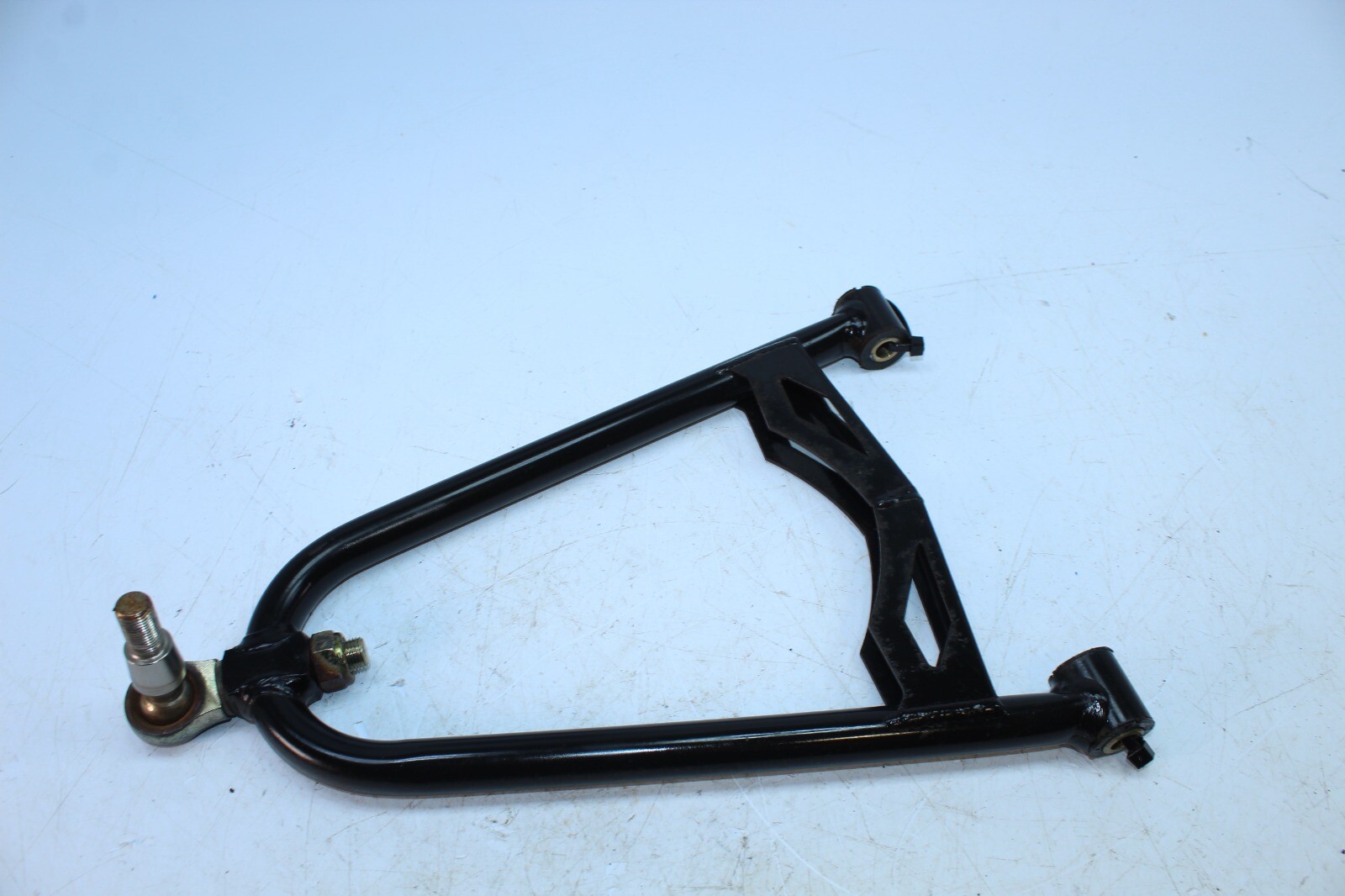 2009-2014 SKI-DOO EXPEDITION 600 FRONT UPPER LEFT ARM BLACK 505072375