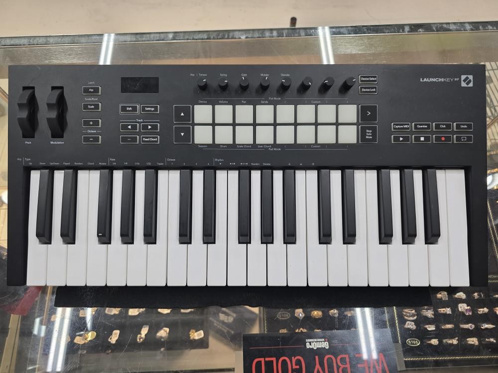 NOVATION LAUNCHKEY 37 (PIT006683)