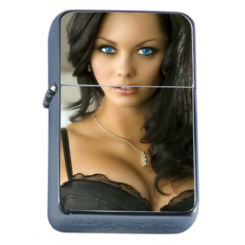 London UK Pin Up Girls D6 Flip Top Oil Lighter Wind Resistant