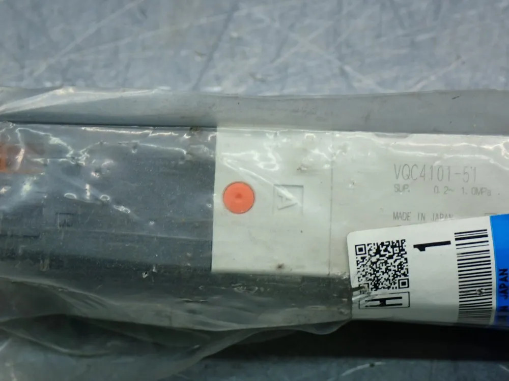 SMC PNEUMATIC SOLENOID VALVE VQC4101-51