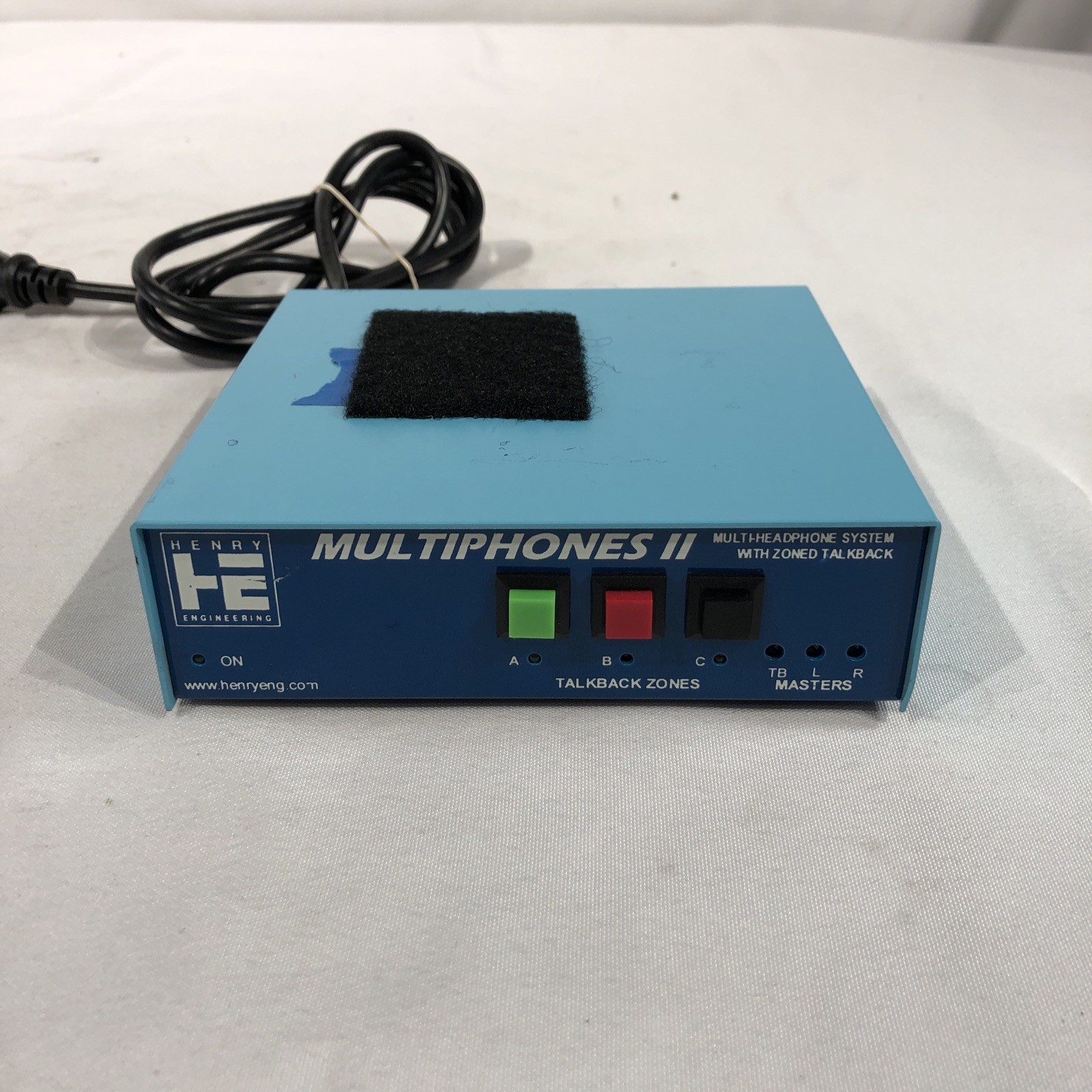 Henry Engineering MULTIPHONES II Multi-User Distributed Headphones System