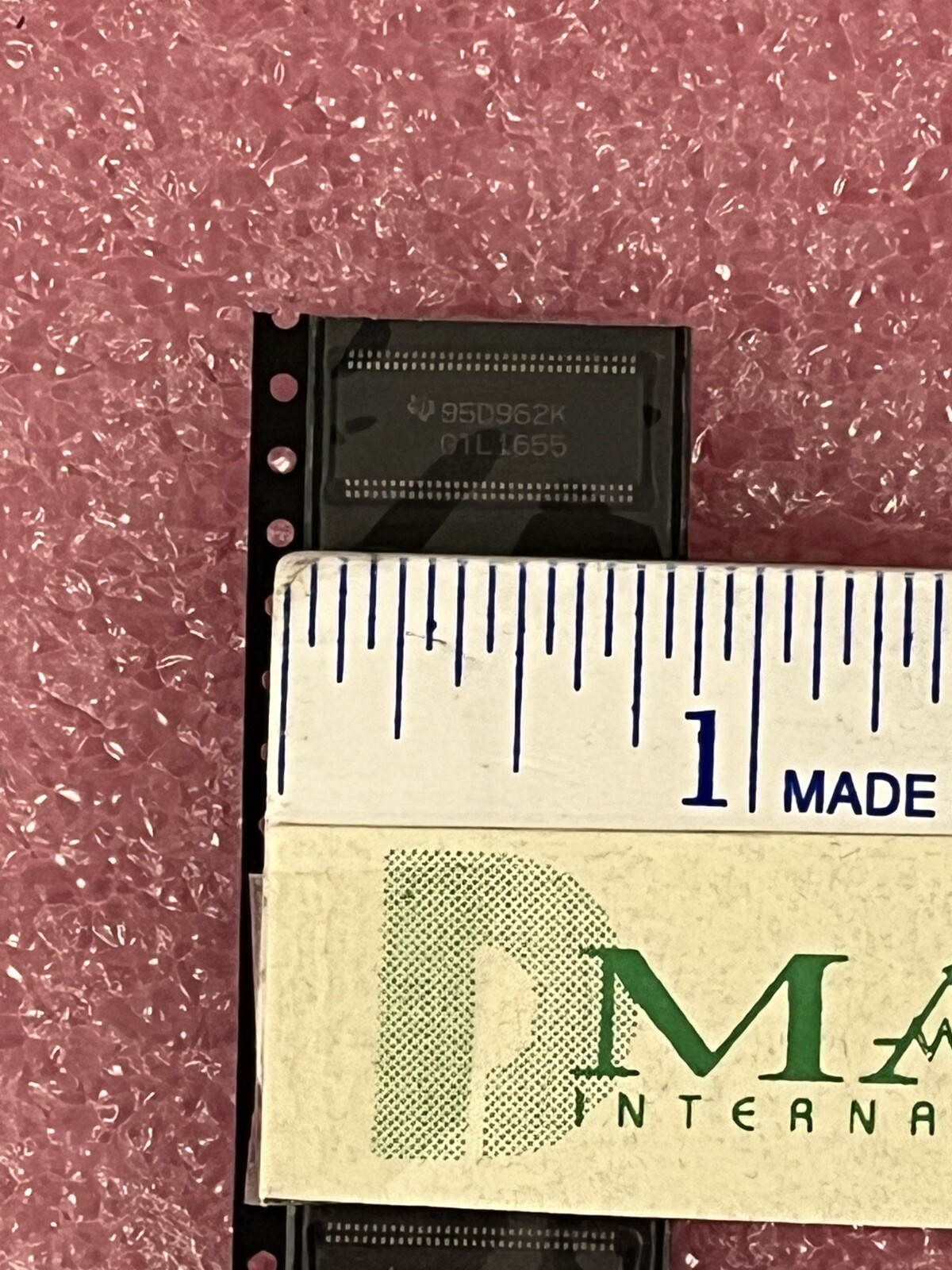 SN74GTL1655DGGR IC UNIV BUS TXRX 16 BIT 64 TSSOP TEXAS INSTRUMENTS (LOT OF 1)