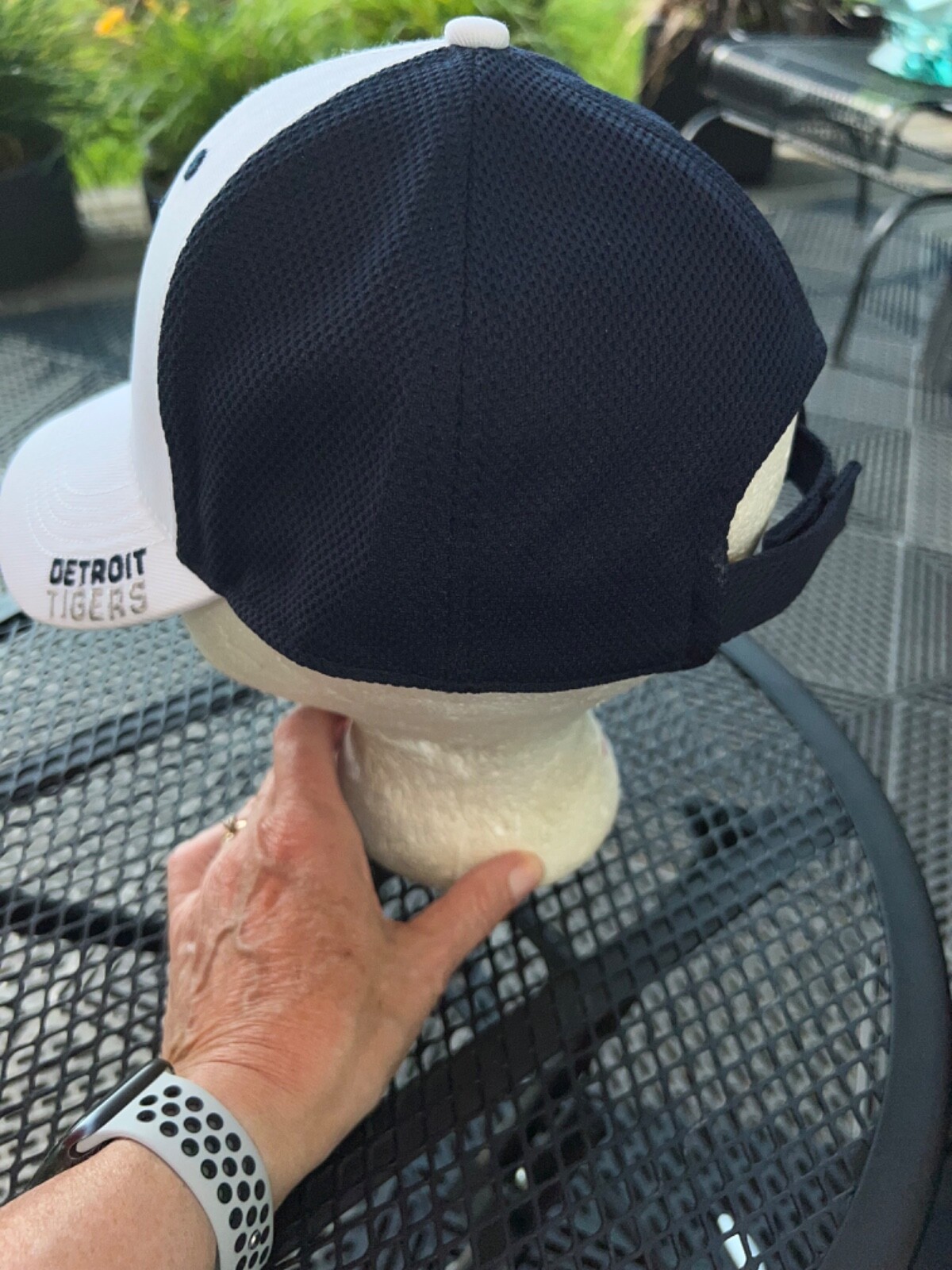 Detroit Tigers white bill & front Script D MLB Gen.Merchandise Hat Cap Hook Loop