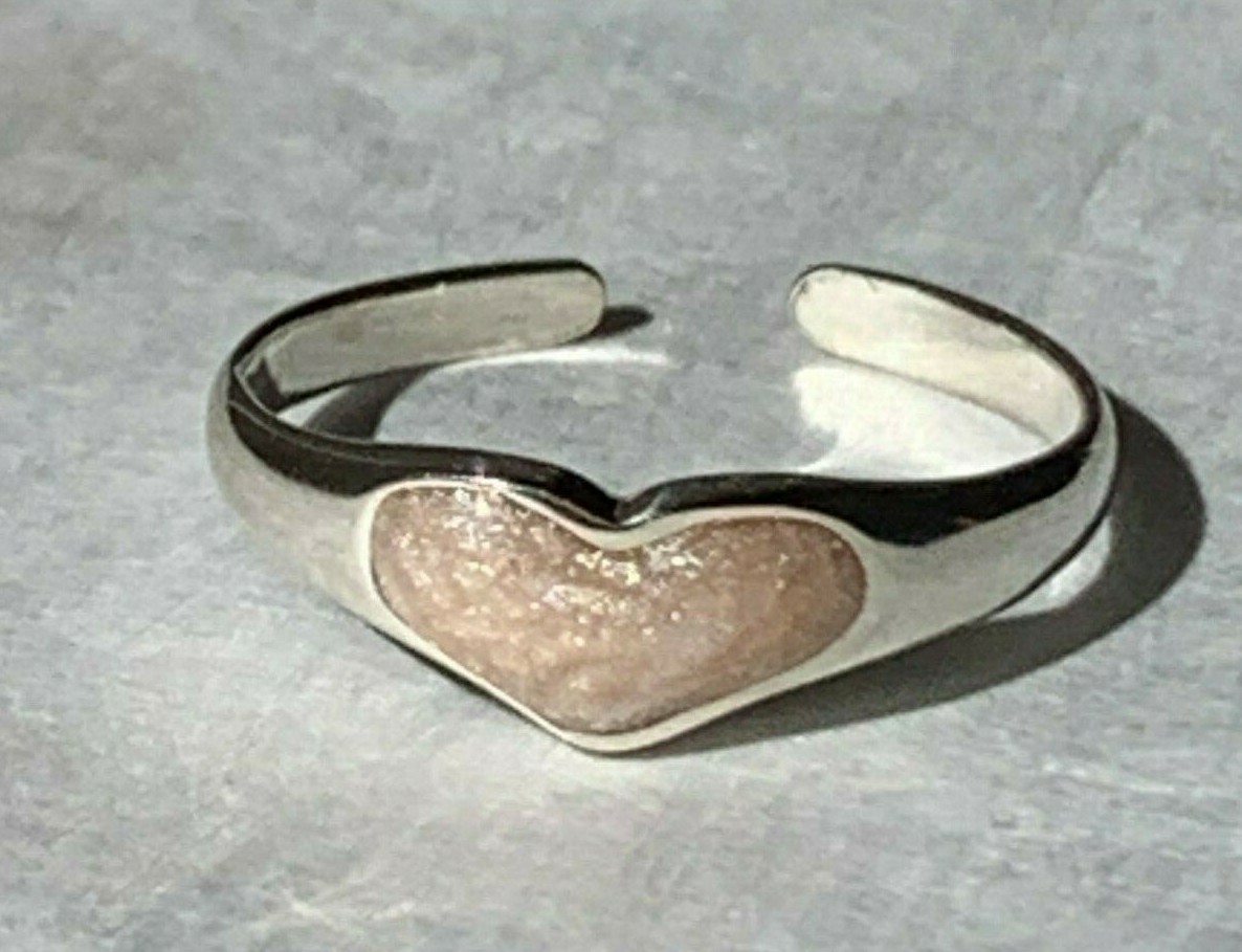 Sterling Silver 925 Creamy Pink Enamel Heart Toe Ring Band Adjustable