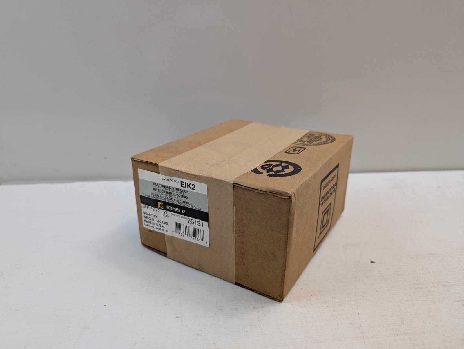 SQUARE D EIK2 Interlock safety switch 2 x NO 2 x NC contact