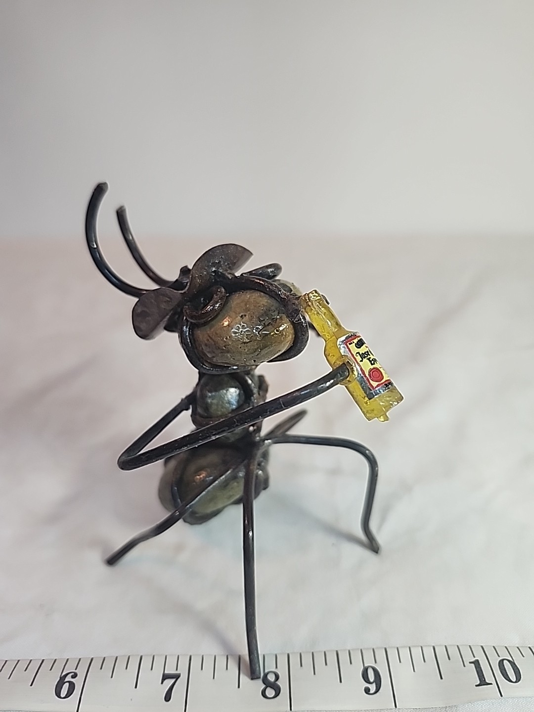 Drinking Ant