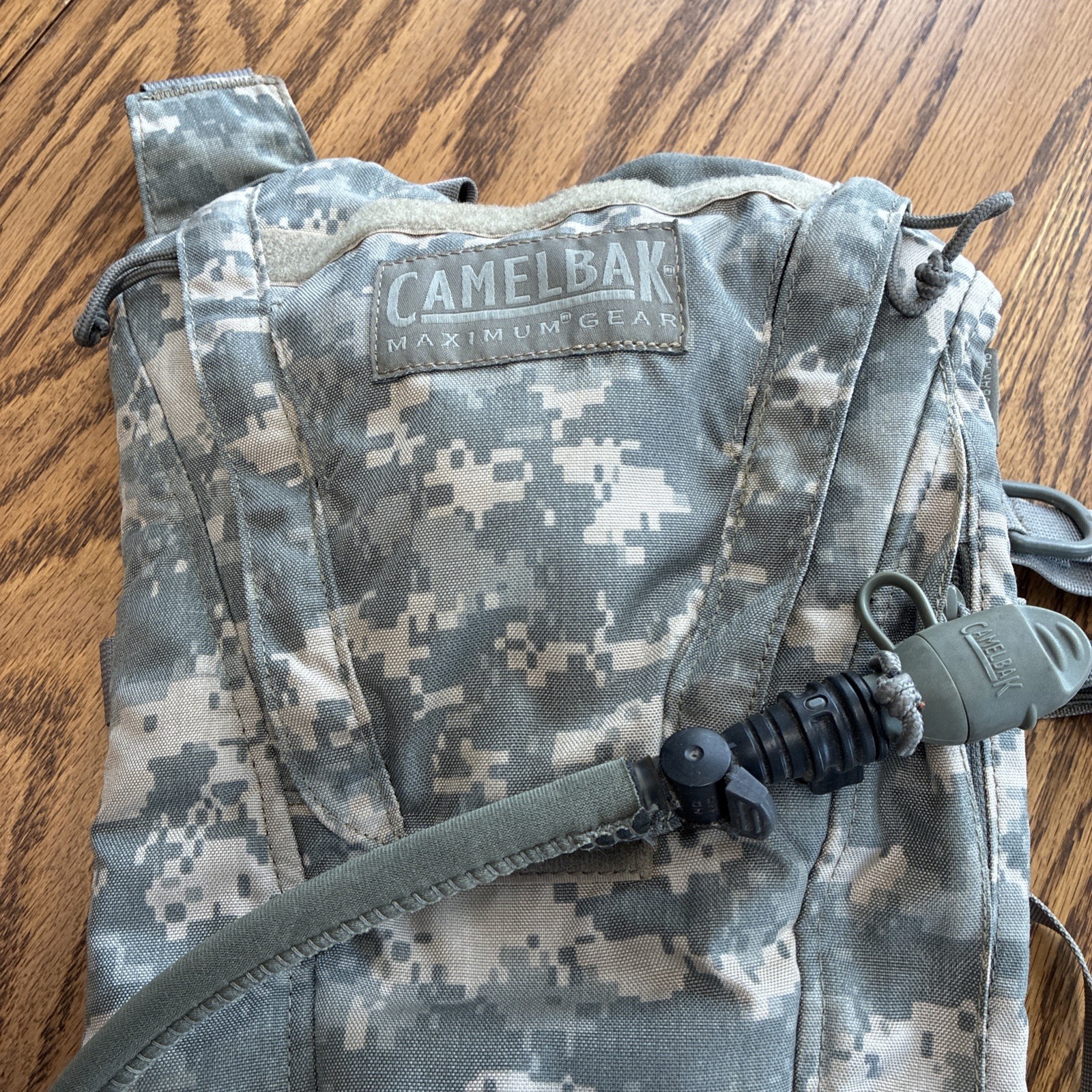 CAMELBAK Maximum Gear Lightweight Digital Camouflage Pack With Bladder