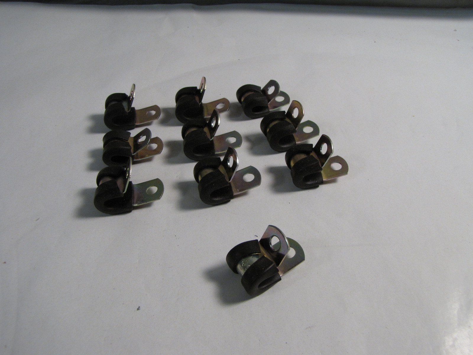 10pcs Umpco MS21333-67 .250" Rubber Insulated / Cushioned Loop Clamp NEW