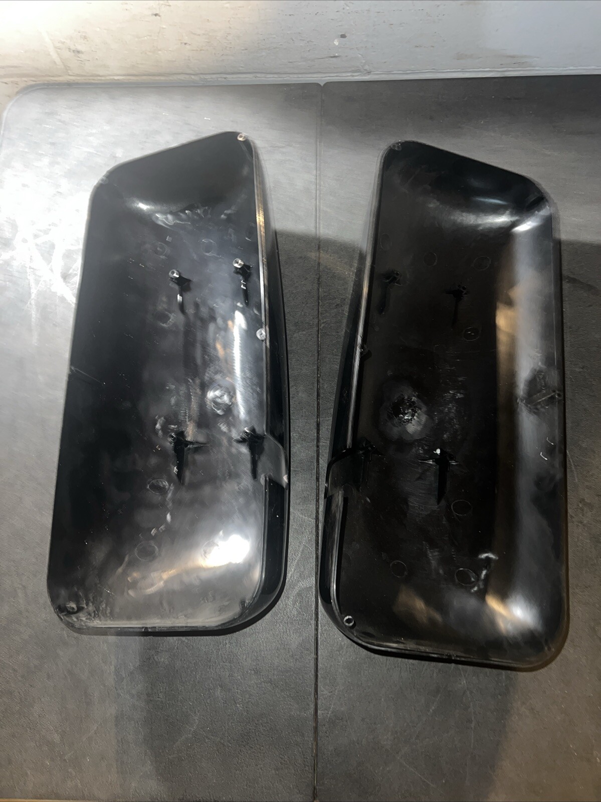 Kenworth T660 Replacement Backside Bezel For Mirror Color Black