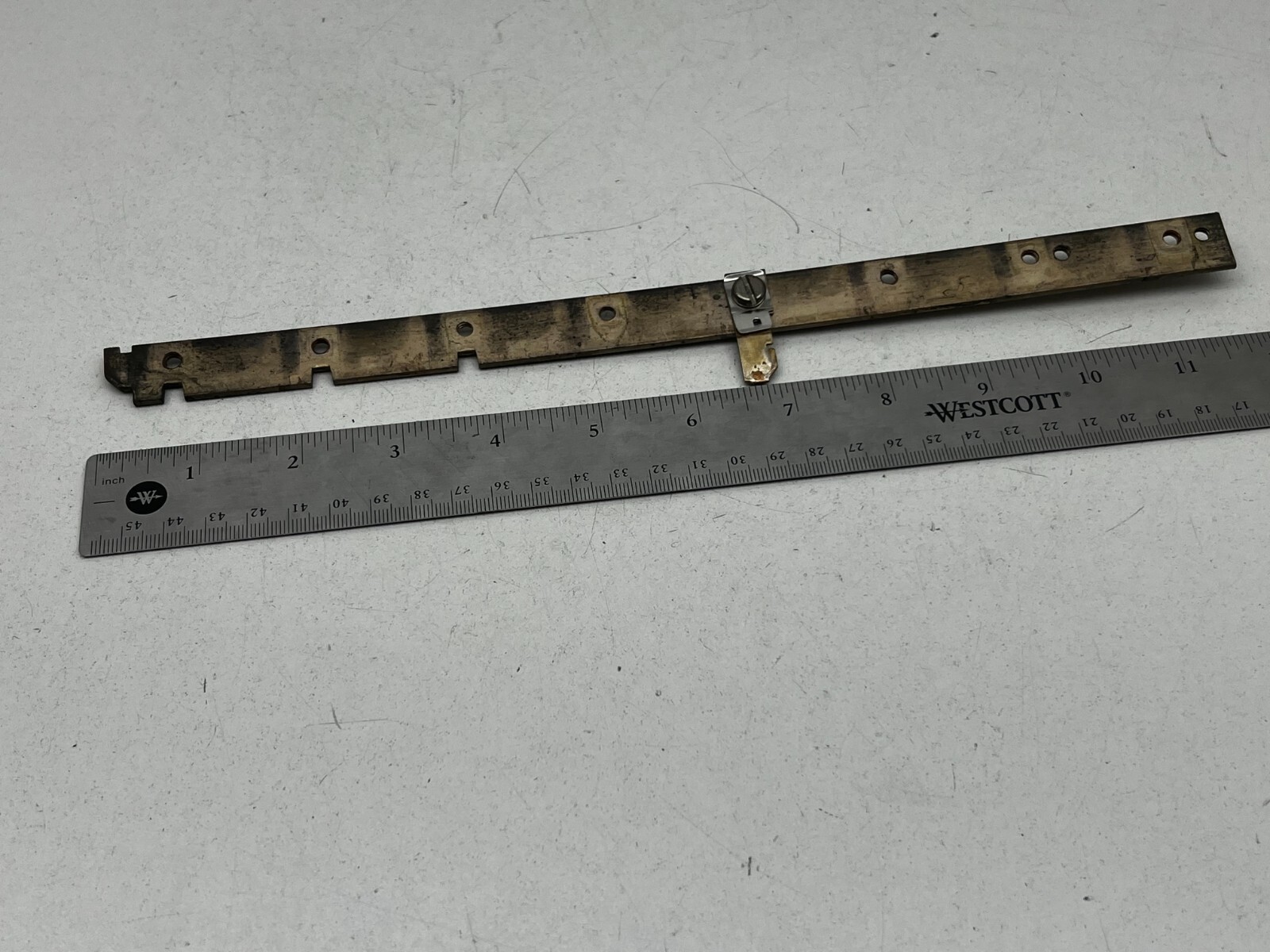Bulldog Pushmatic Copper Panel Bus Bar, 8-Position