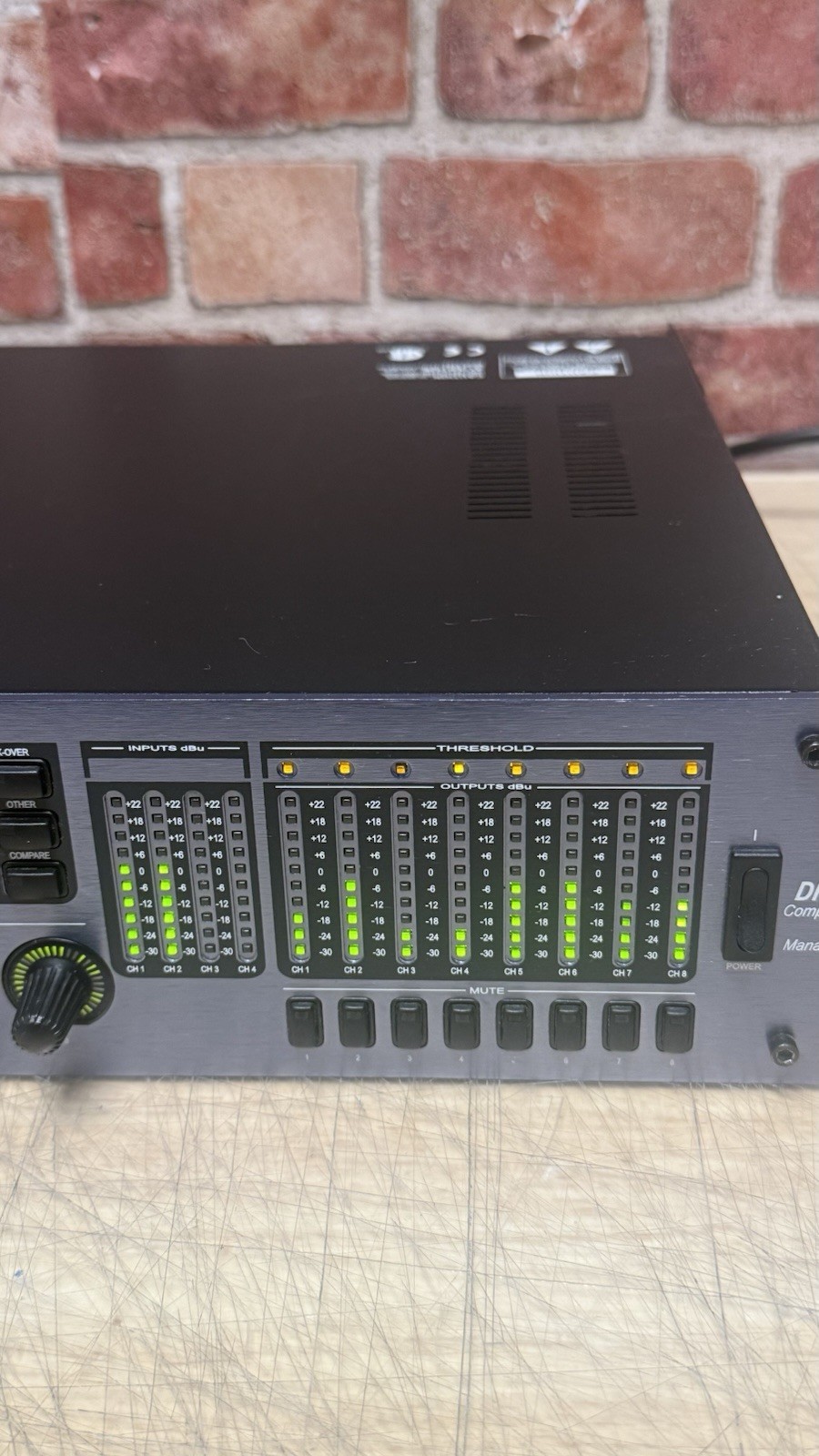 dbx driverack 480 Complete Equalization & Loudspeaker Management System