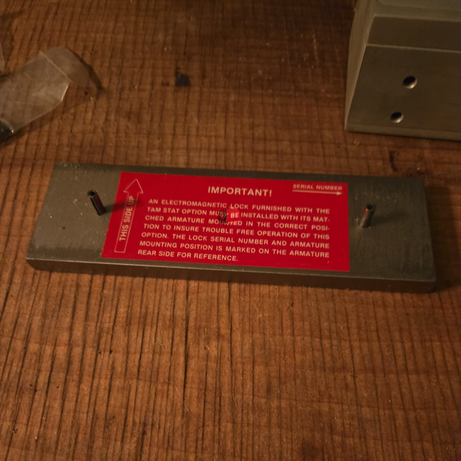 electromagnetic lock releasing device 31so security engineering