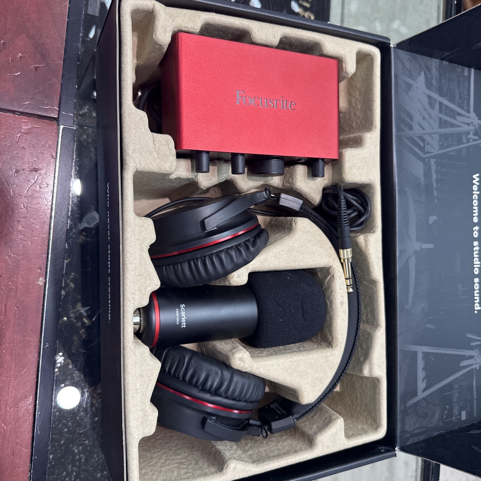 Scarlett Solo 4th Gen USB Audio Interface Bundle (UL-JP) (PBR121773)