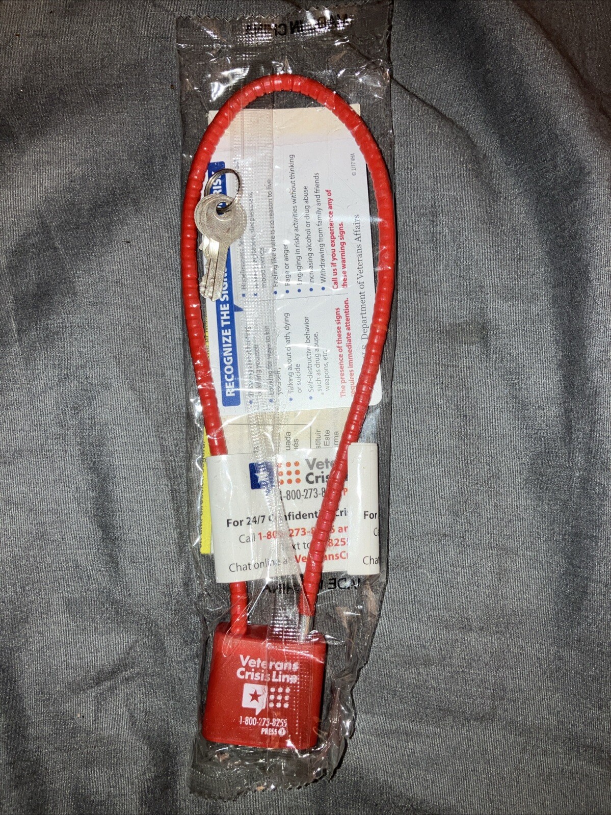 Veterans Crisis Line Guns Lock W/Keys New 15 Inch