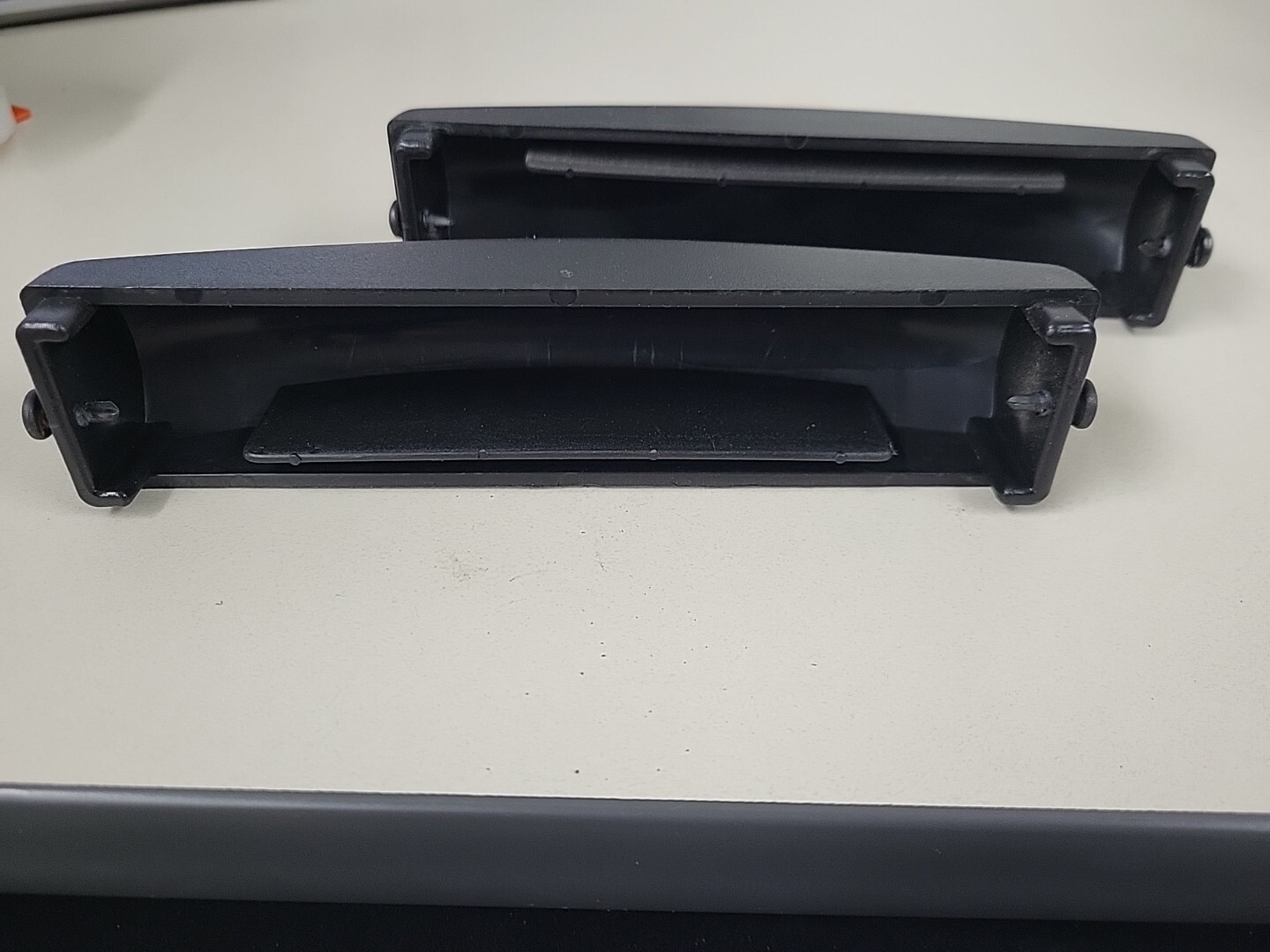True 350 PB Treadmill Console Side Caps (24B)