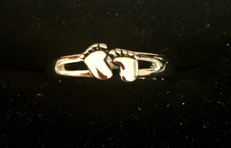 Silver Toe Ring or Mid Ring - Foot Print Pattern
