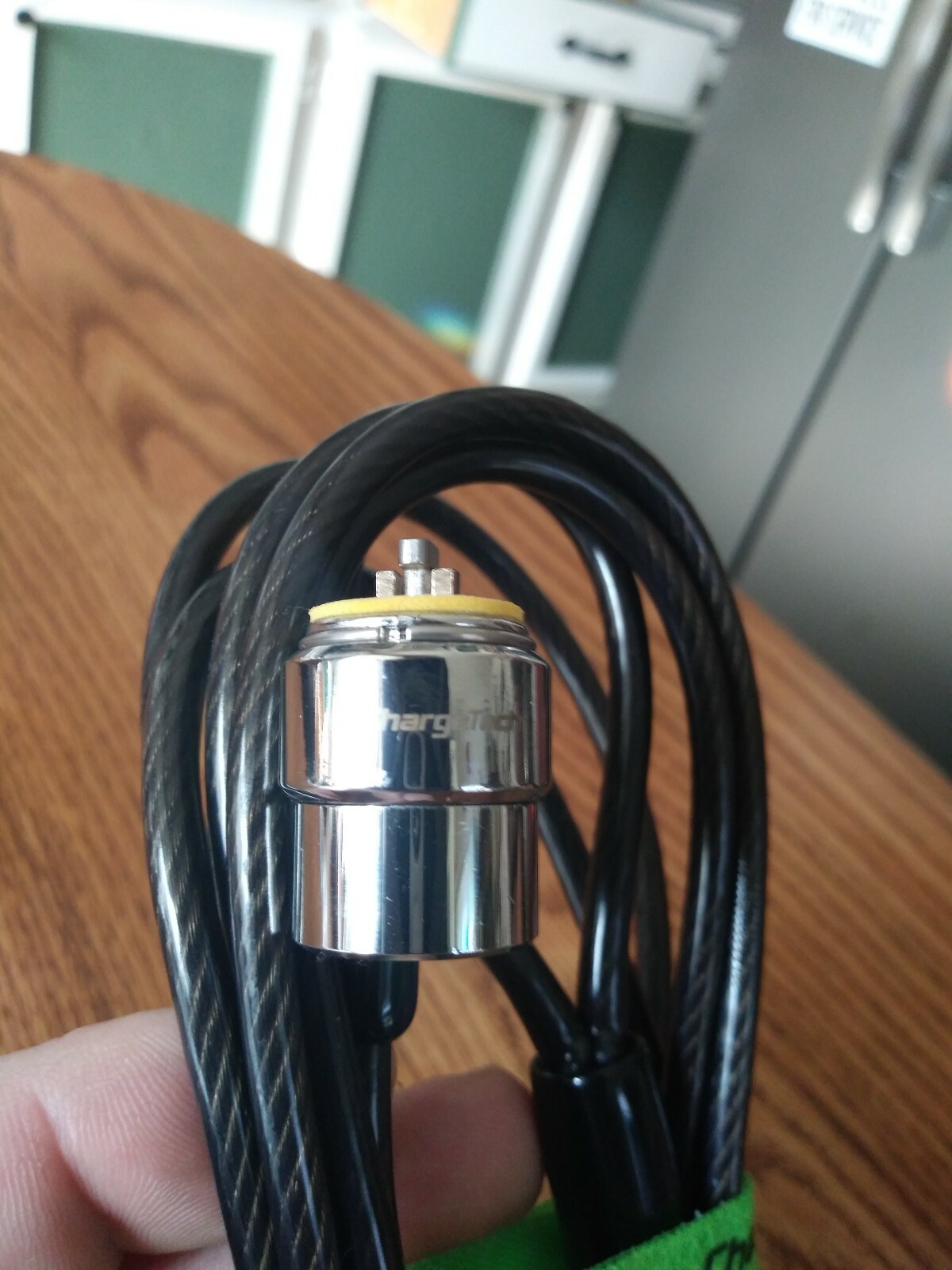 CHARGETECH ENTERPRISES LLC CT-200003 CHARGETECH ANTI-THEFT CABLE LOCK WITH KEYS