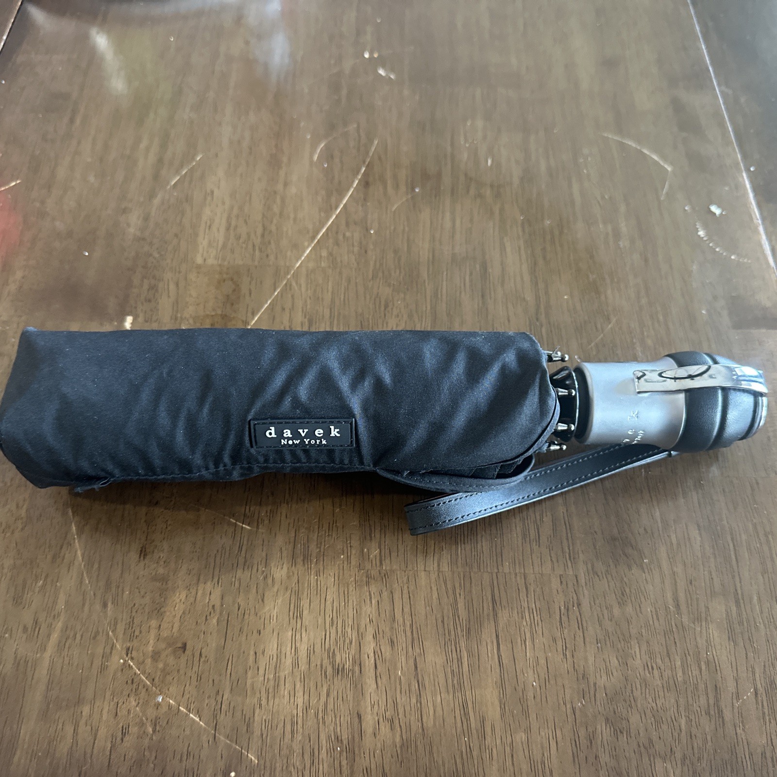 Davek Solo High Quality Luxury Umbrella