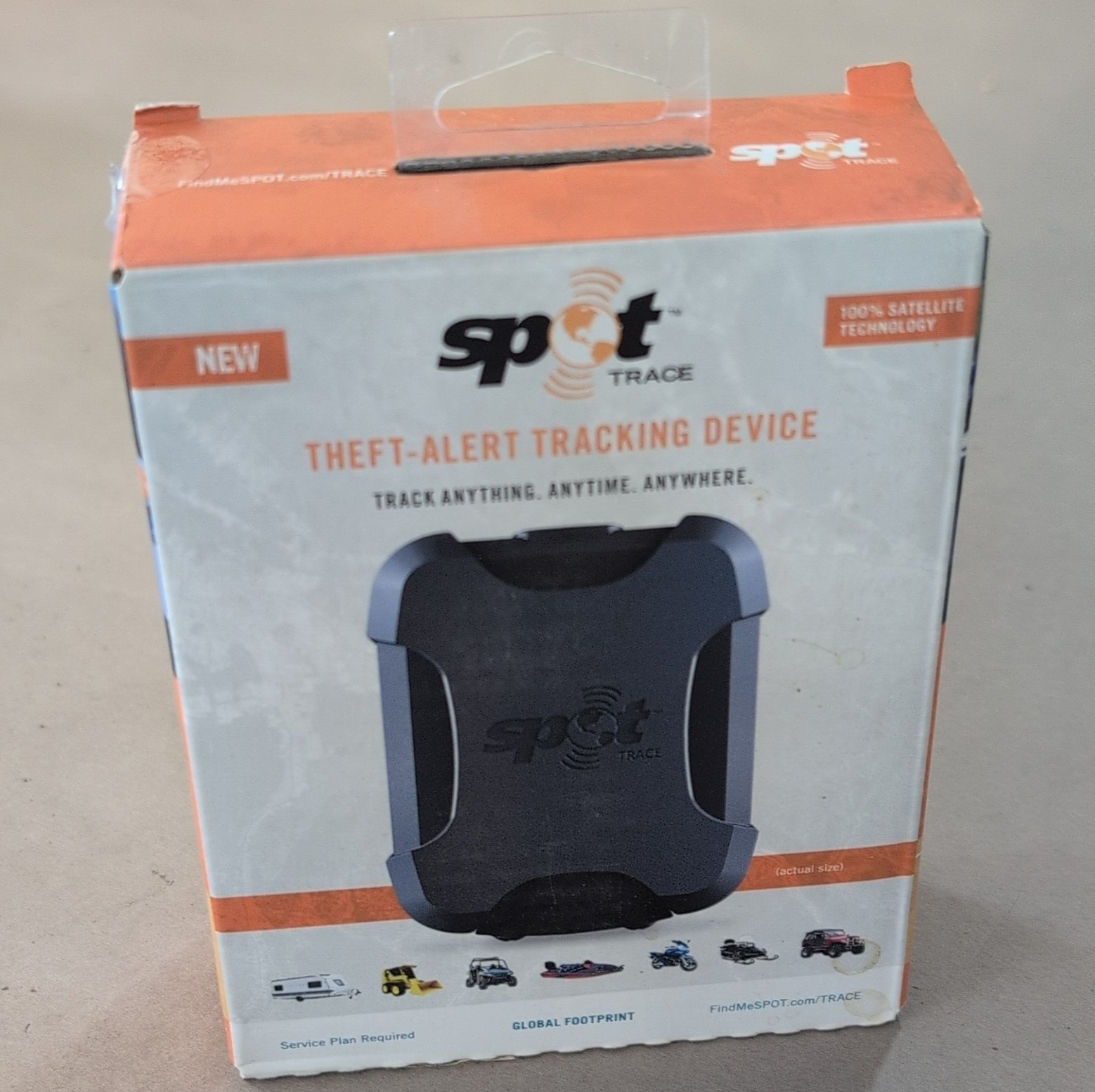 SPOT Trace Theft-Alert GPS Tracker w/ Mount, USB Cable, Box & Quick Start Guide