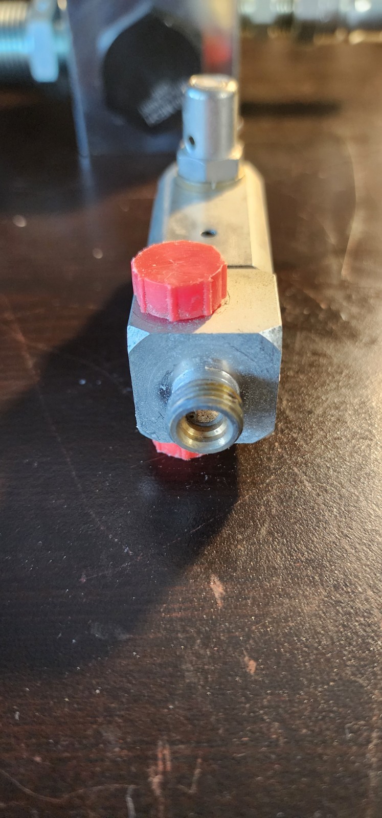 SABRE Hydraulic Shuttle Valve
