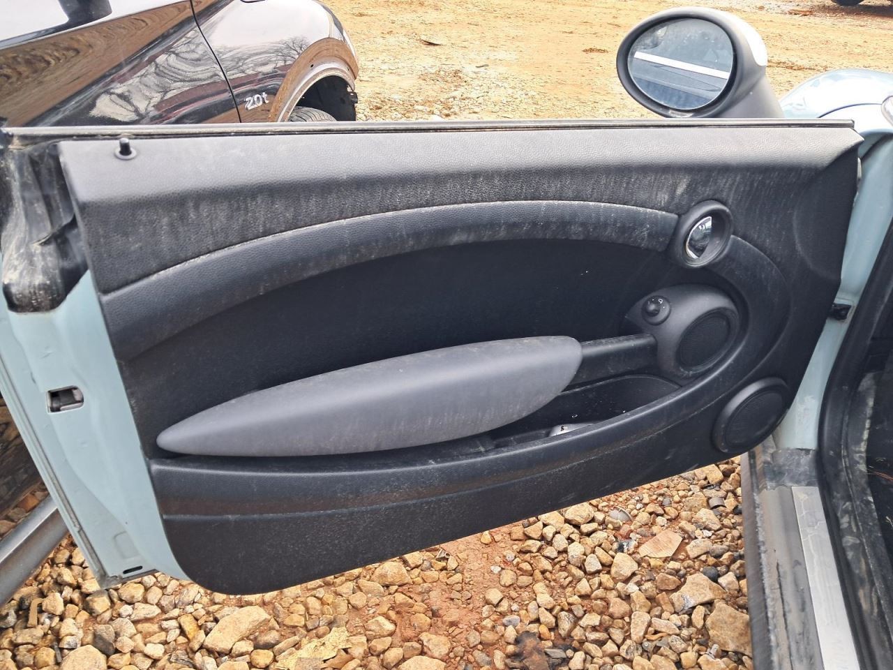MINI 1 2012 Glove Box 4883979