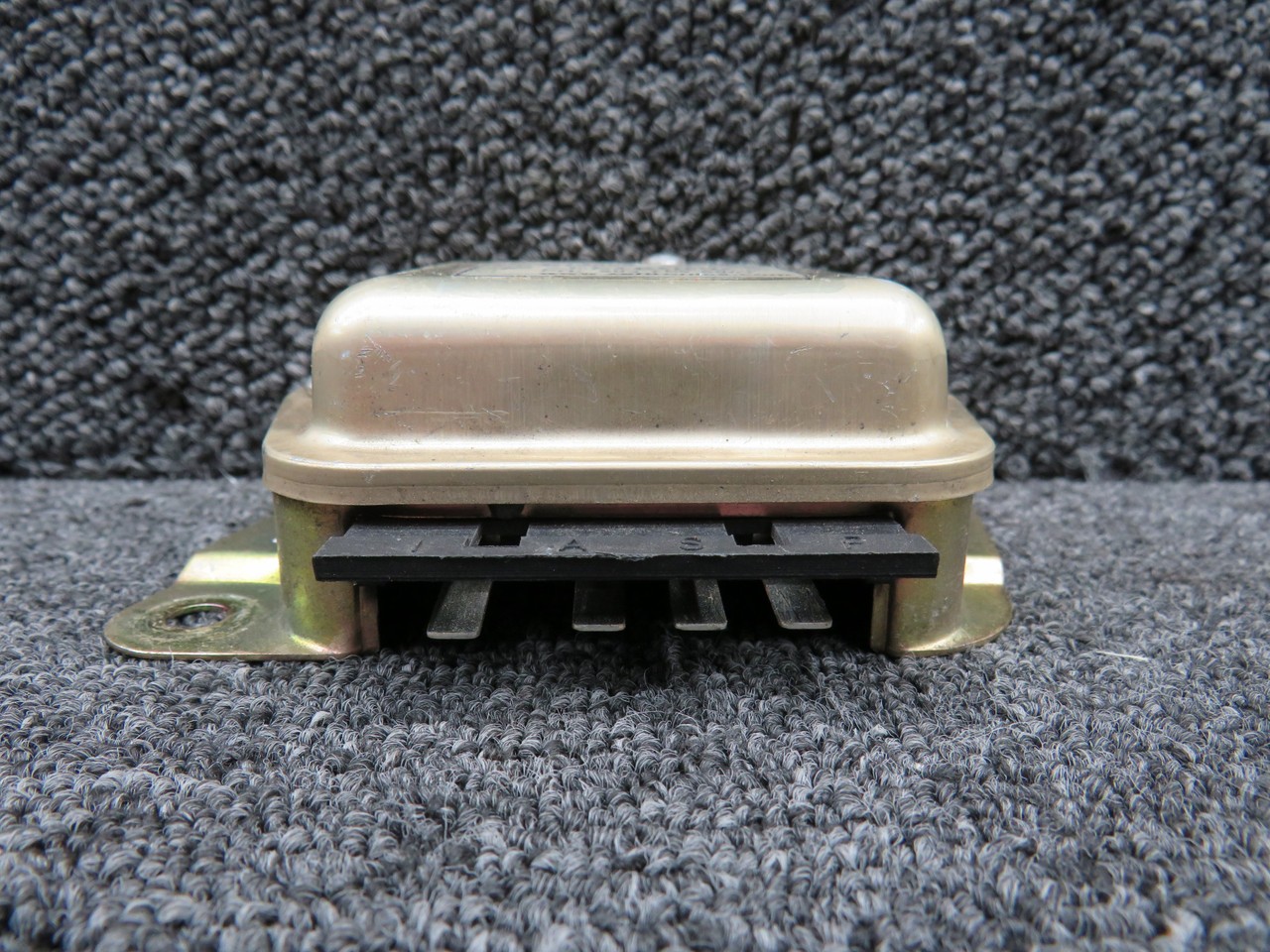 R15100 Zeftronics Alternator Controller Assembly (14V)