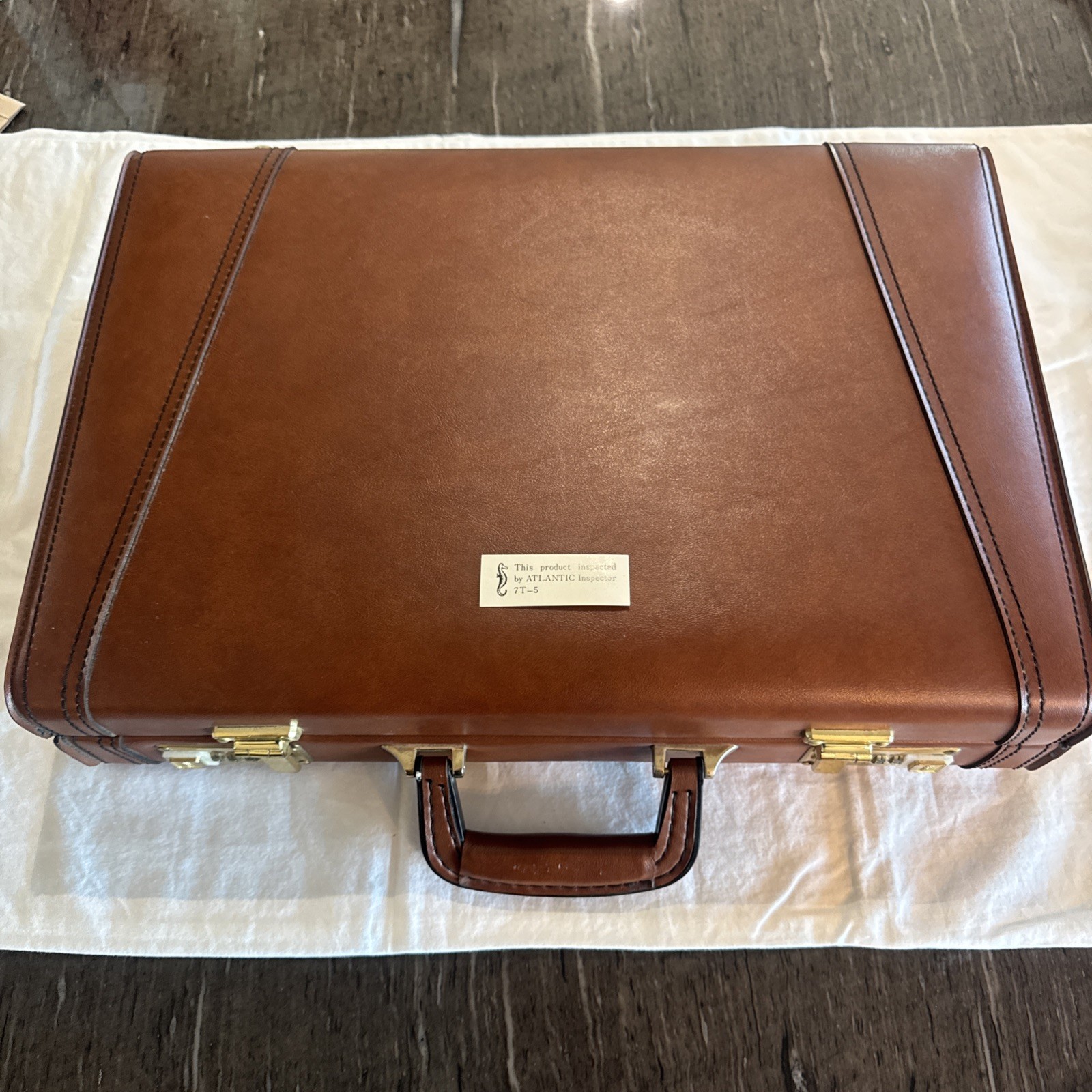 Vintage Atlantic Leather Briefcase in Great Condition 18.5 x 14.5 x 4.5 inches