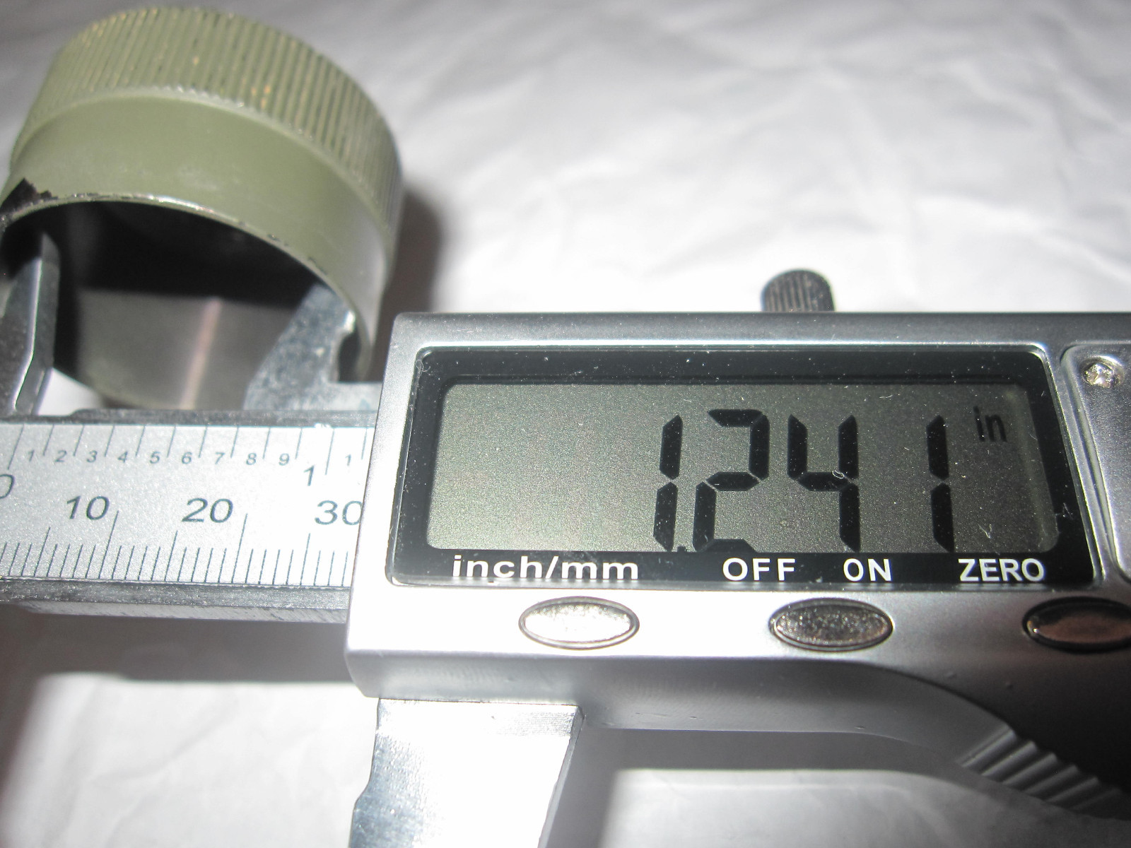 Vintage One Binocular Eye Cover