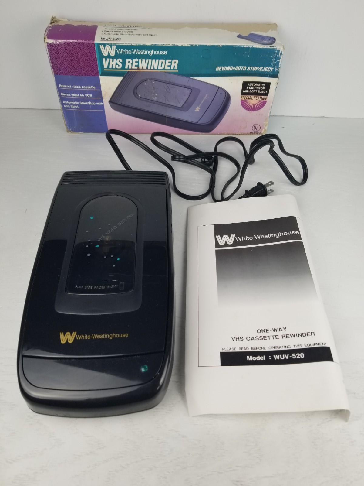 White Westinghouse VHS Rewinder / Black / WUV-520 Tested With Box
